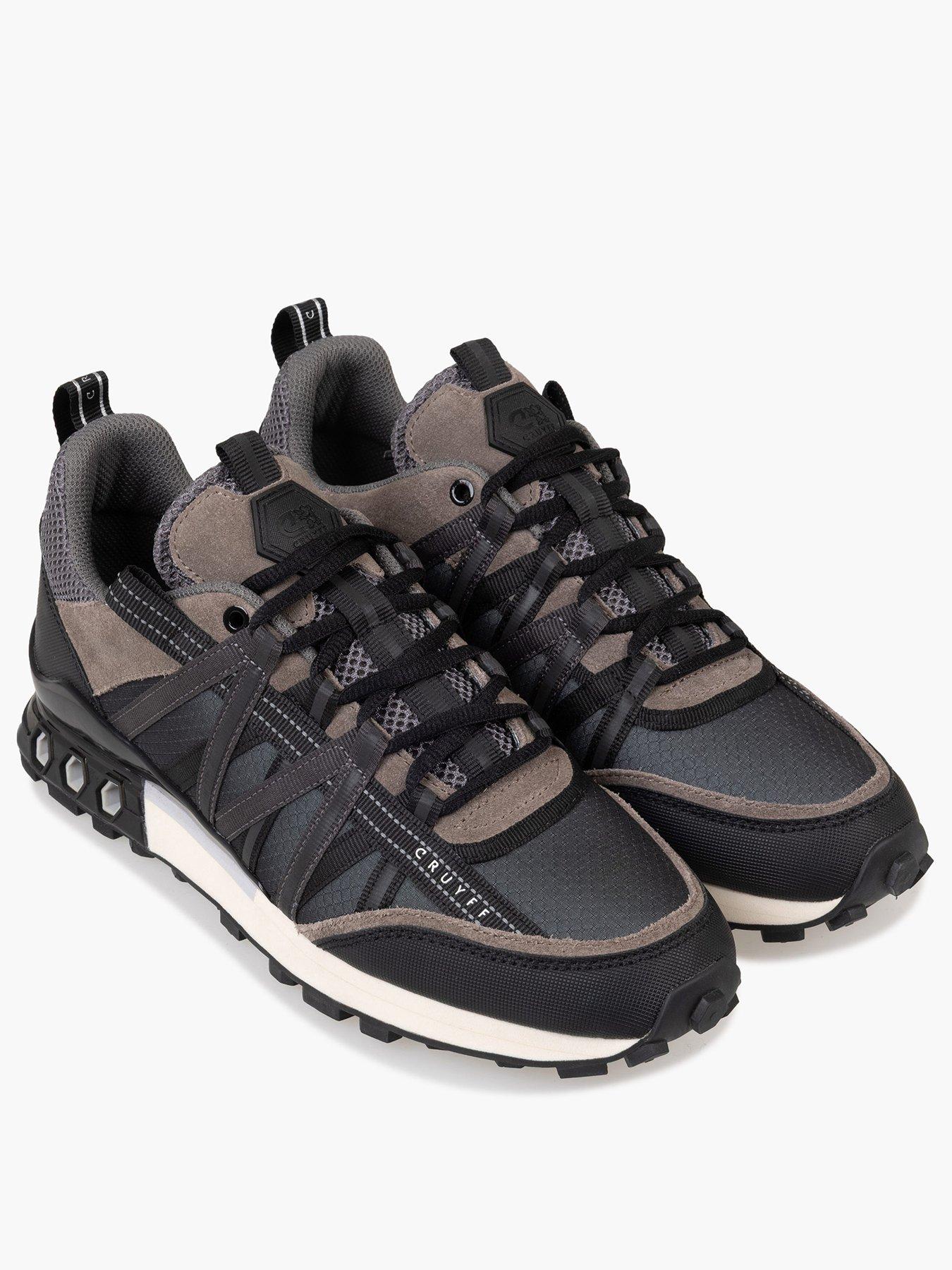Image 2 of 7 of CRUYFF Fearia Hex Tech Trainers - Black