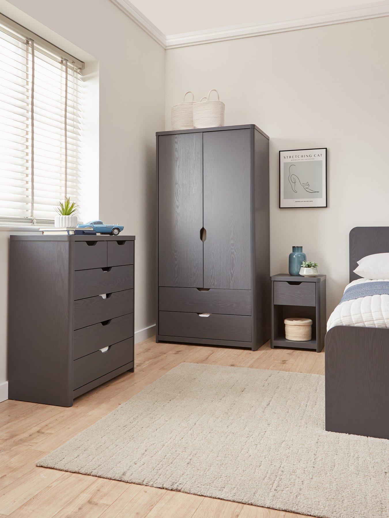 The Very Collection Aspen 3 Piece Package - 3 Door, 2 Drawer Wardrobe, 4 + 2 Chest and Bedside Table - Dark Grey Oak Effect
