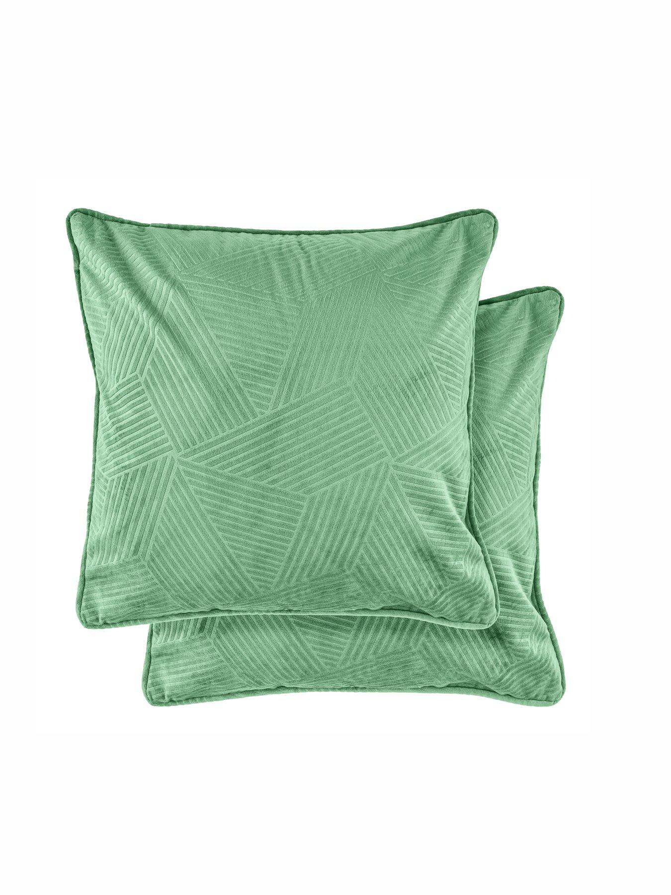 very-home-geo-velvet-filled-cushion-pair