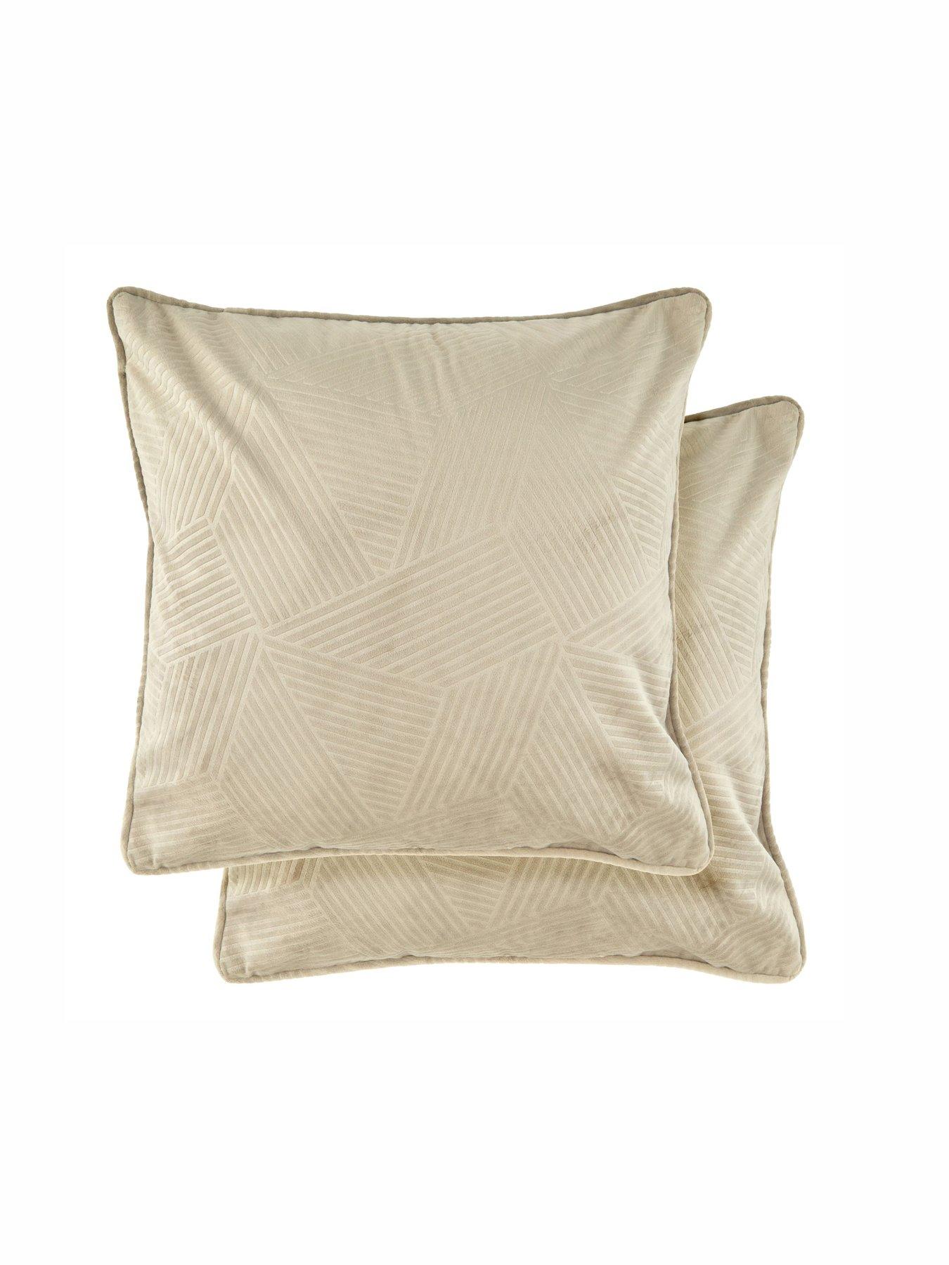 very-home-geo-velvet-filled-cushion-pair
