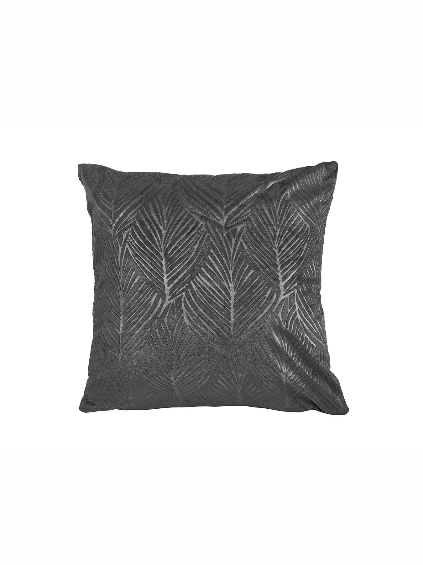 the-very-collection-leaf-embossed-velvet-filled-cushion-43x43cm