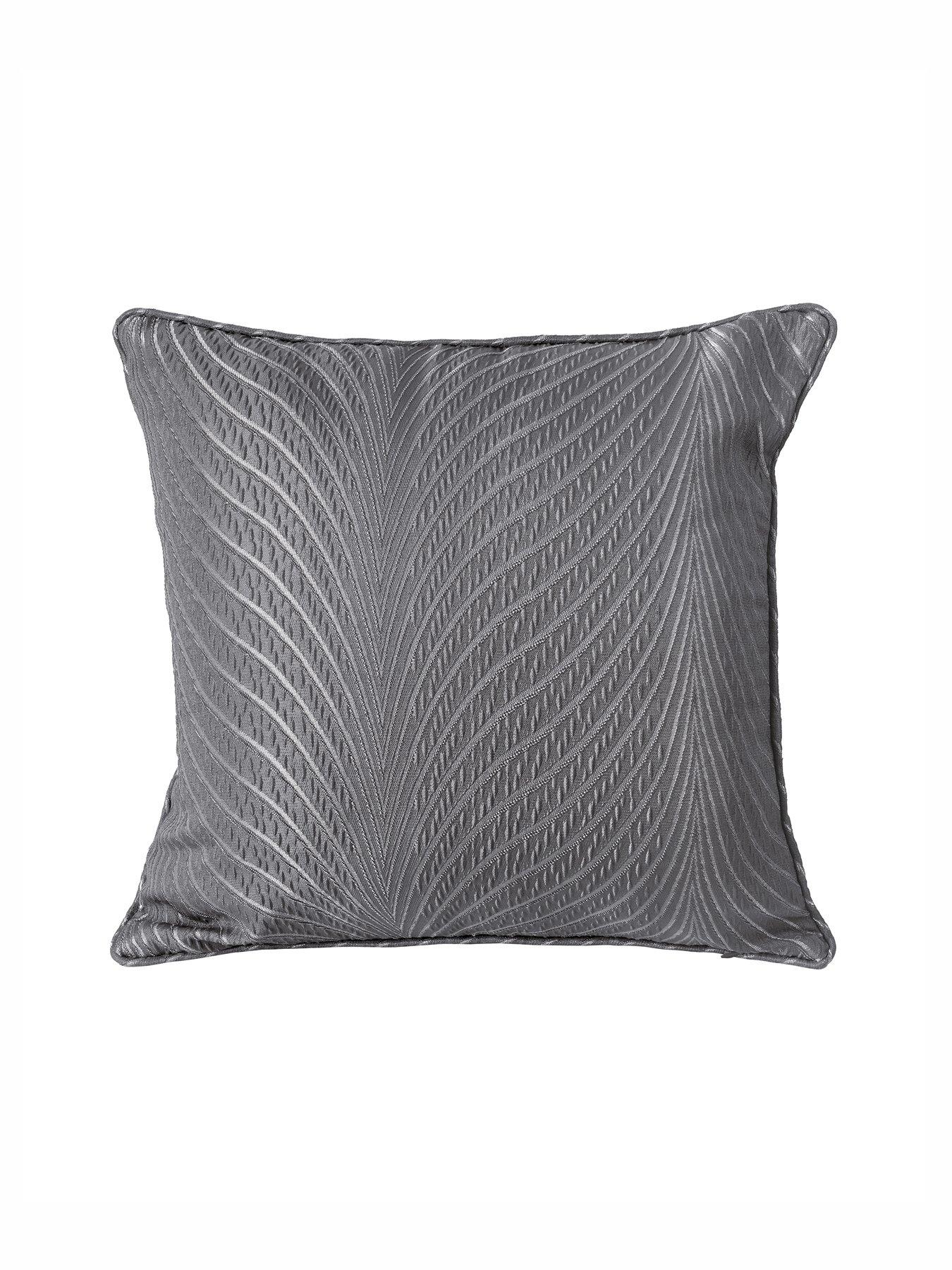 very-home-wave-filled-cushion