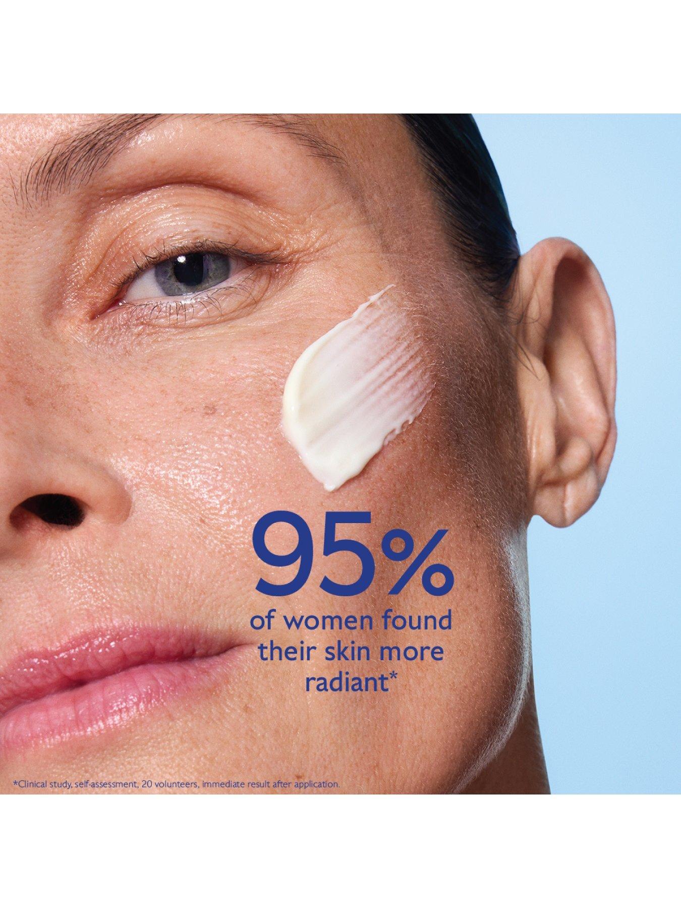 Image 2 of 7 of Caudalie Vinoperfect Dark Spot Niacinamide Moisturiser 50ml