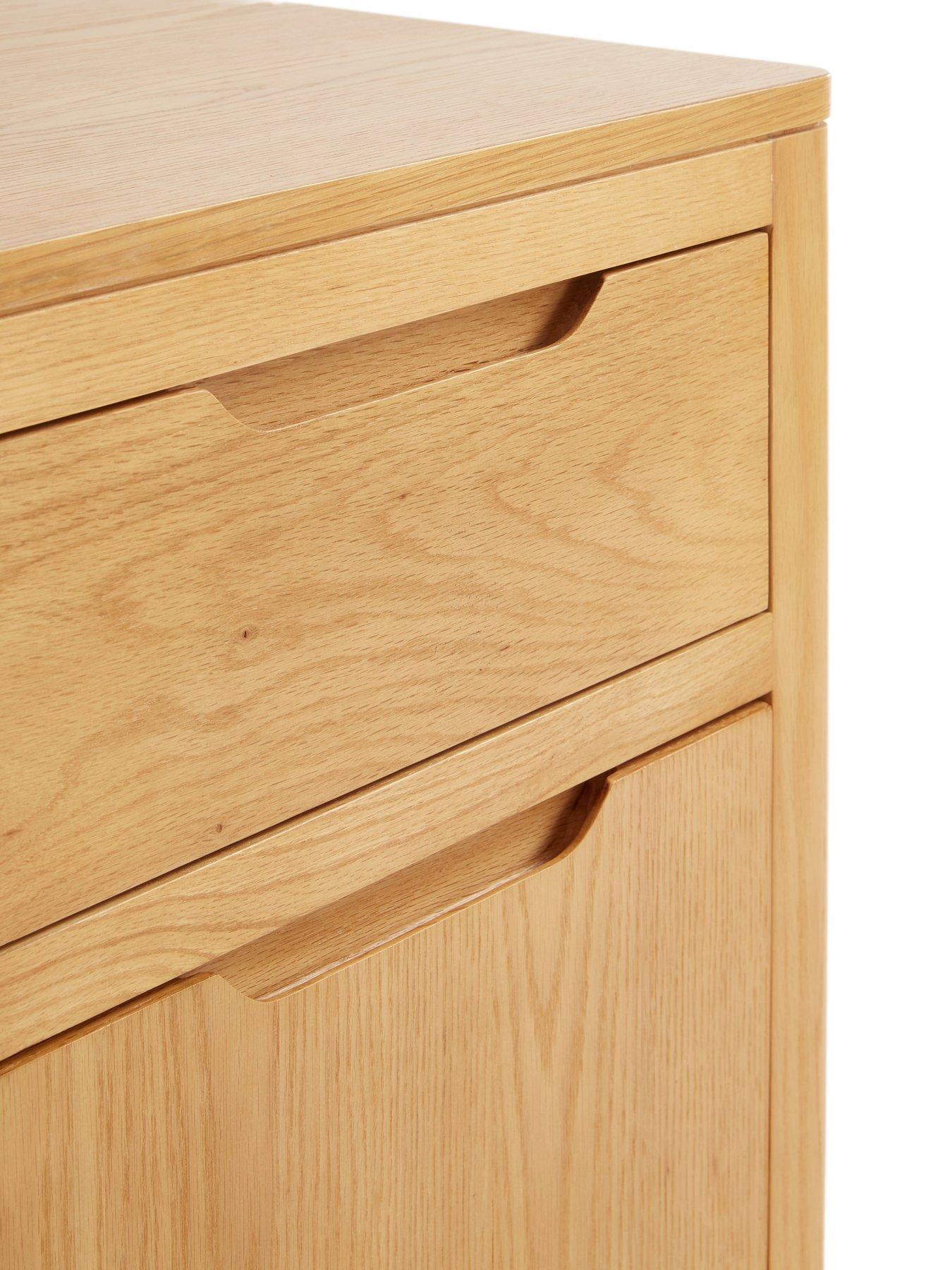 Image 5 of 7 of Very Home Saxon Large Ready Assembled Sideboard - Oak