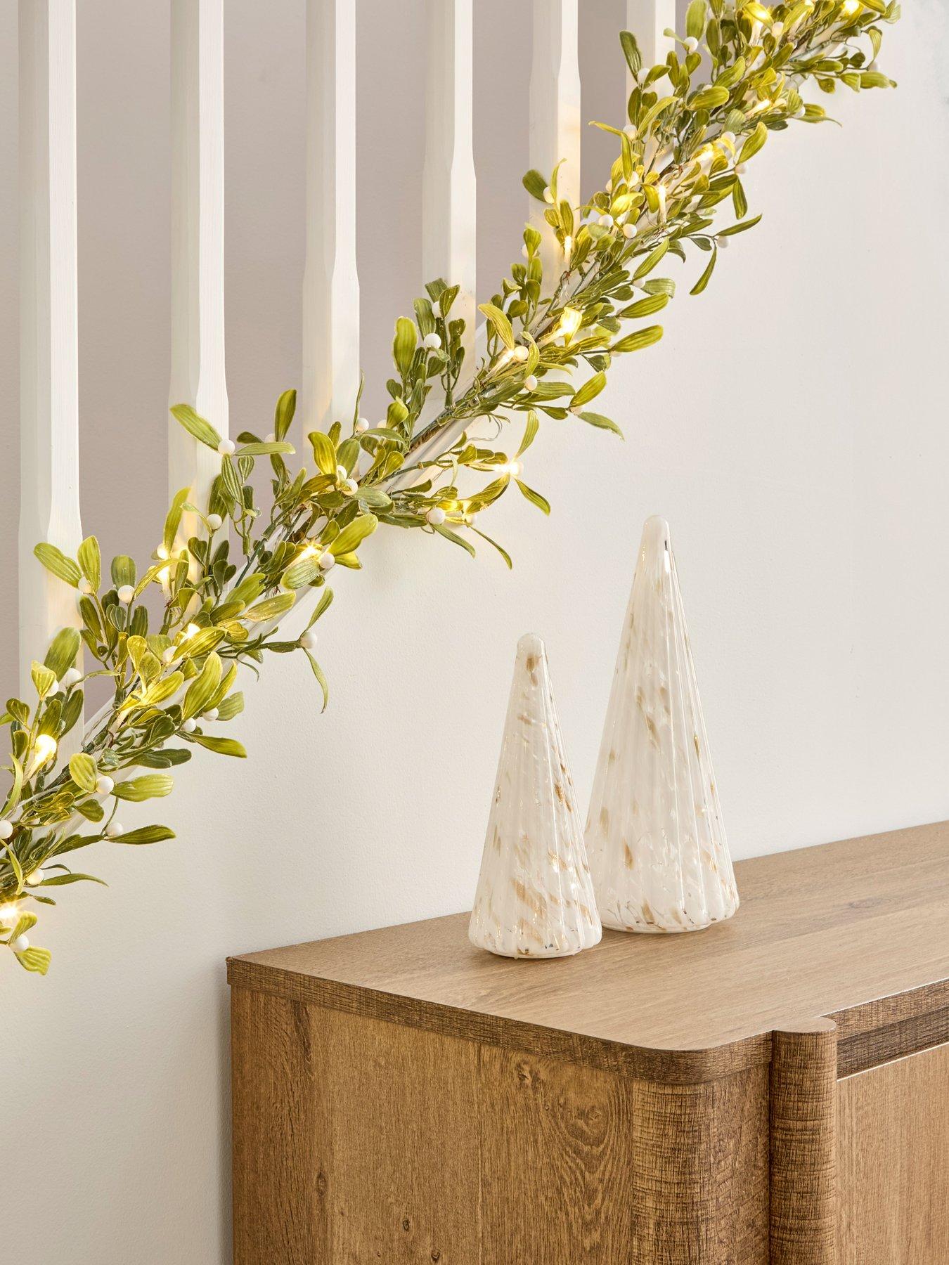 undefined 9ft Pre Lit Mistletoe Garland