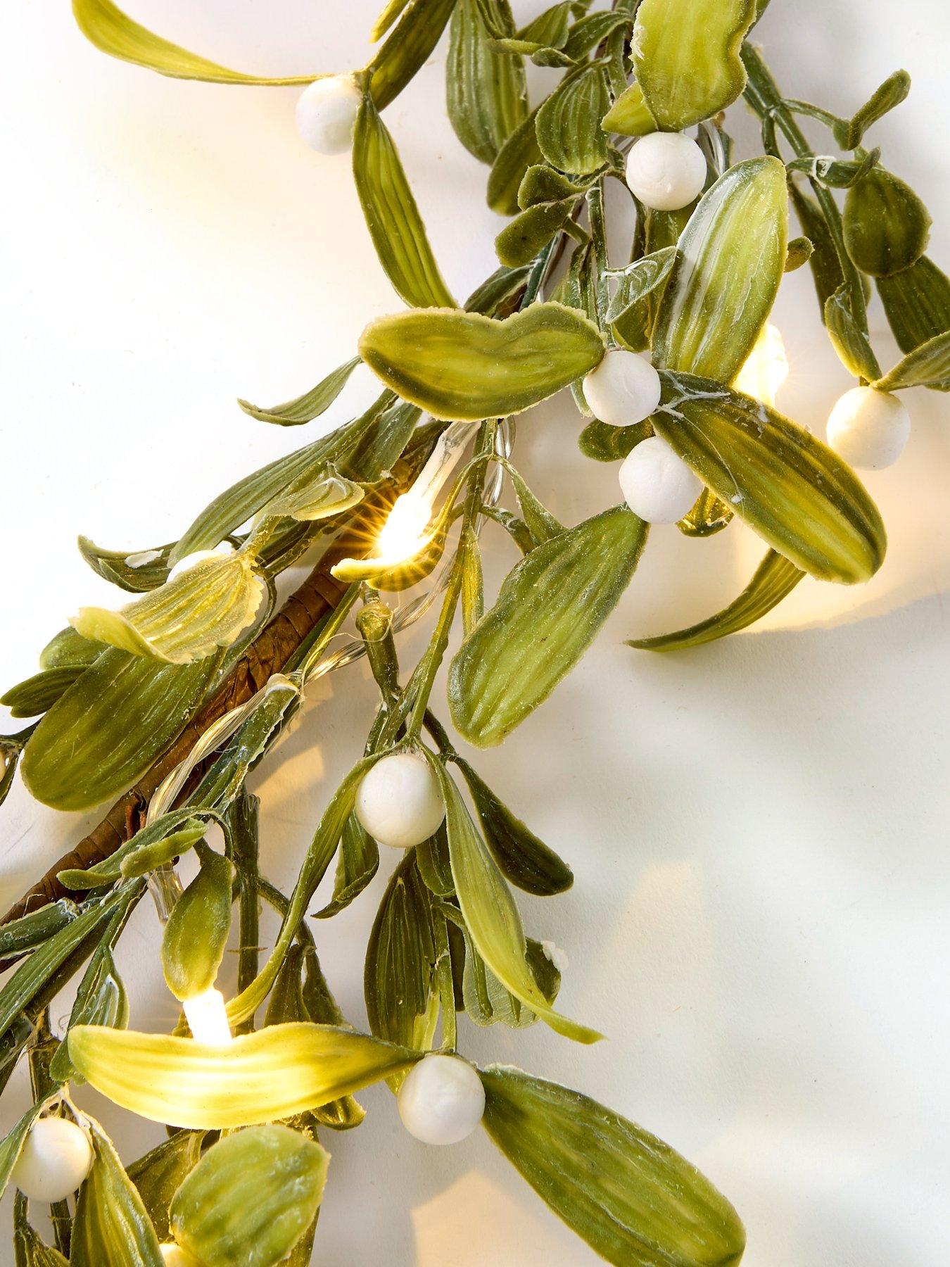 Image 4 of 4 of Very Home 9ft Pre Lit Mistletoe Garland