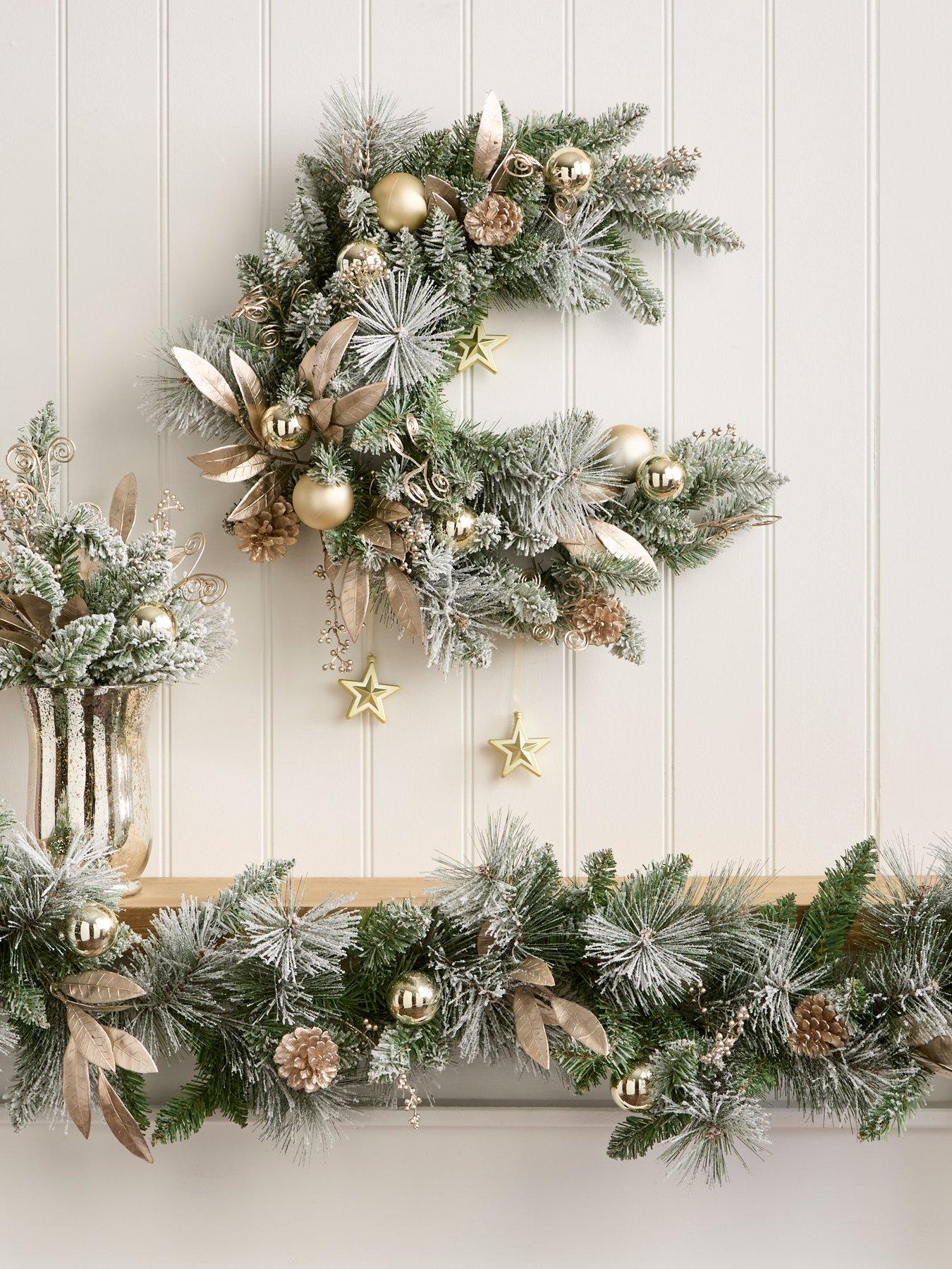 undefined 53 cm Moon Shaped Christmas Wreath