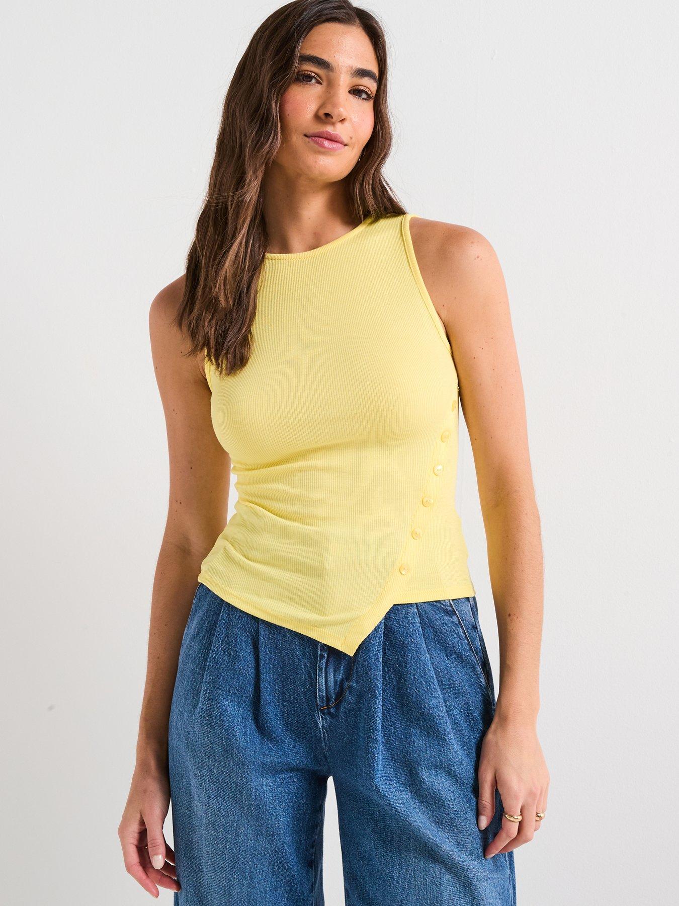 undefined Asymetric Rib Vest