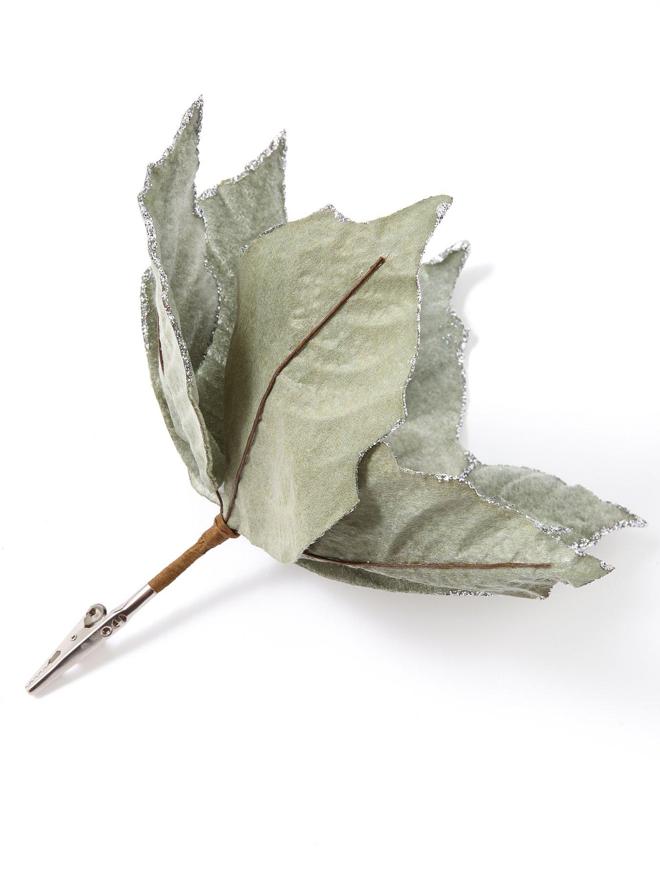  image of the-christmas-gift-co-set-of-4-silver-clip-onnbspchristmas-treenbspflowers