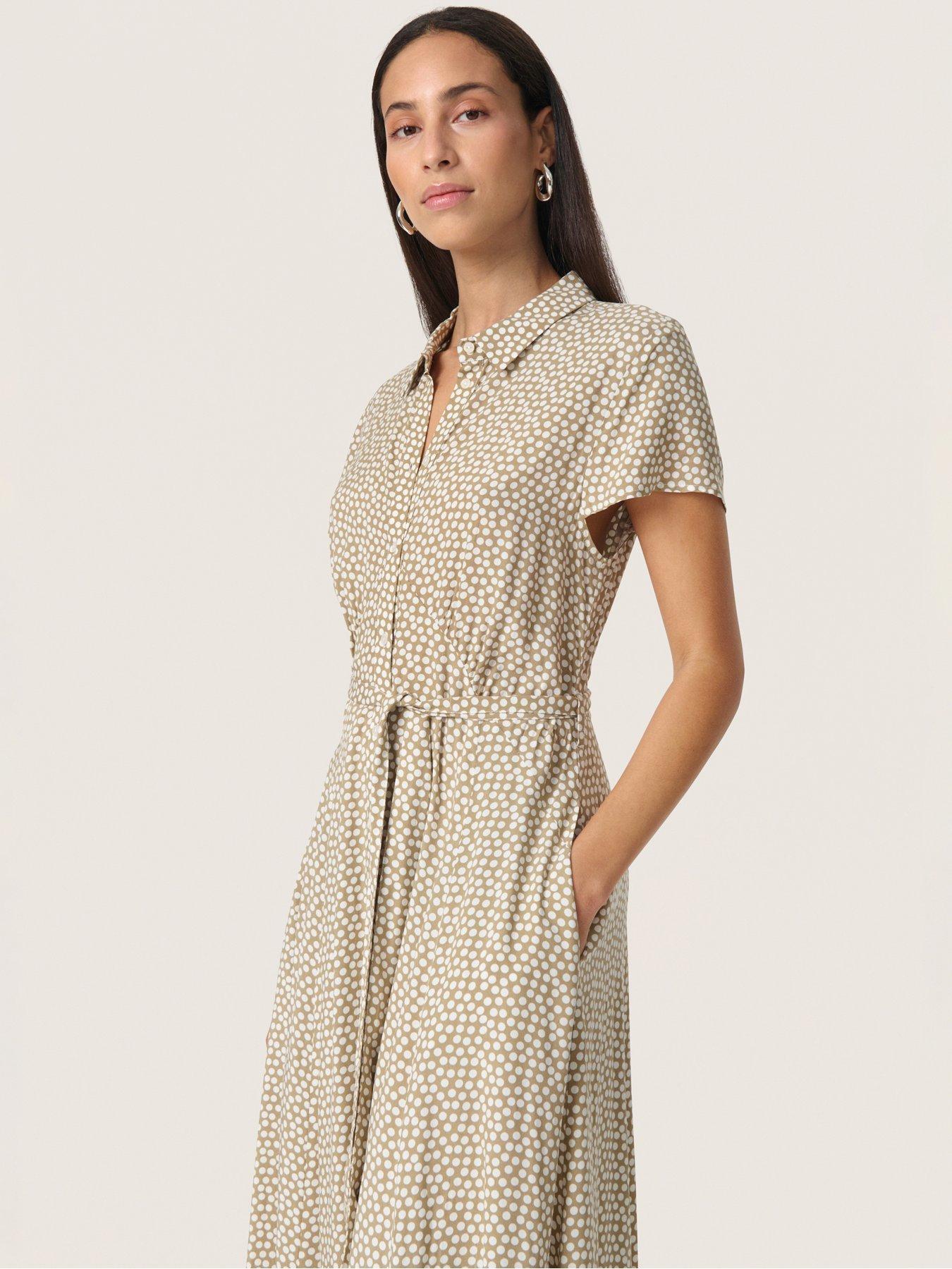  image of soaked-in-luxury-arjana-maxi-dress-green