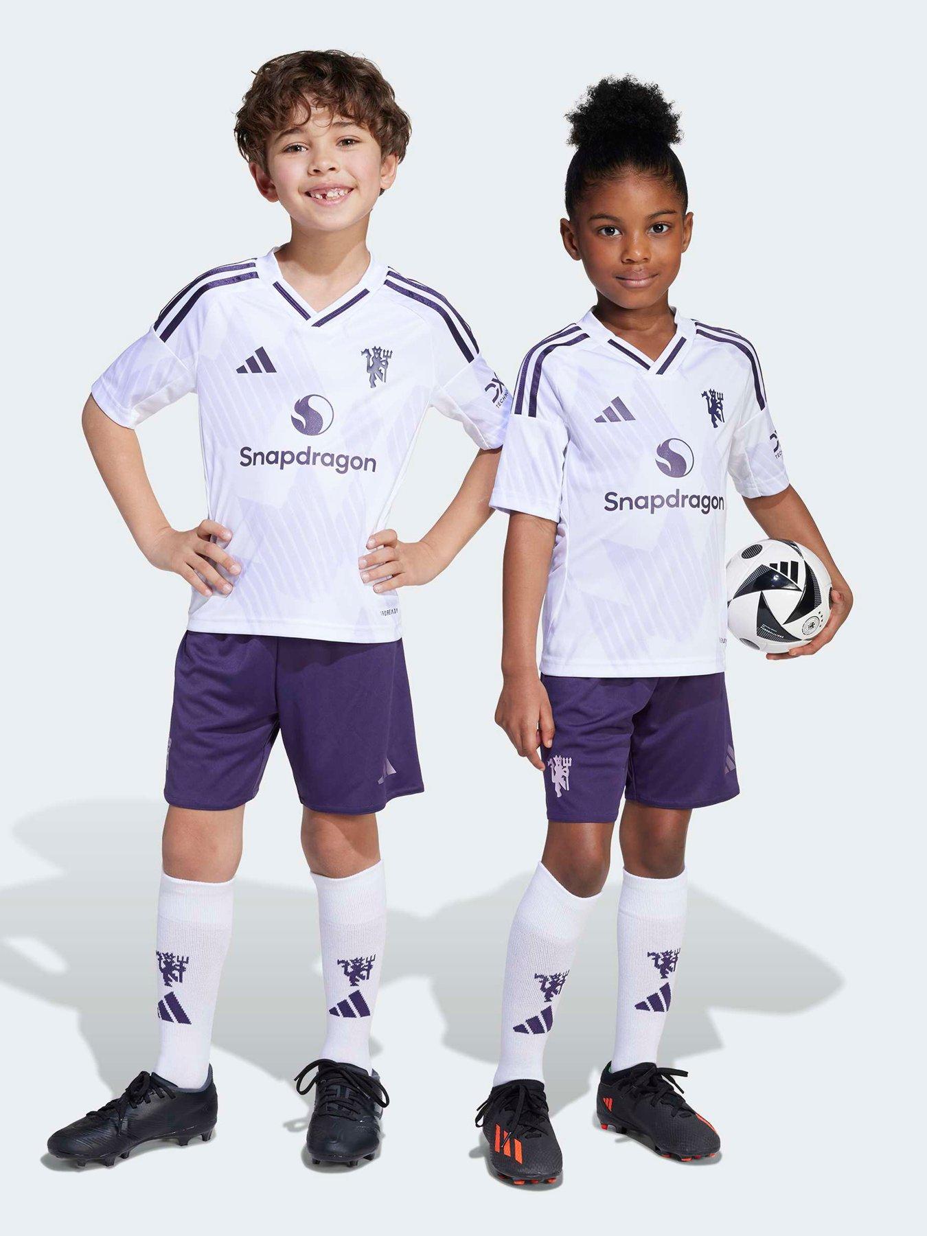 stillFront image of adidas-manchester-united-2526-away-mini-kit-white
