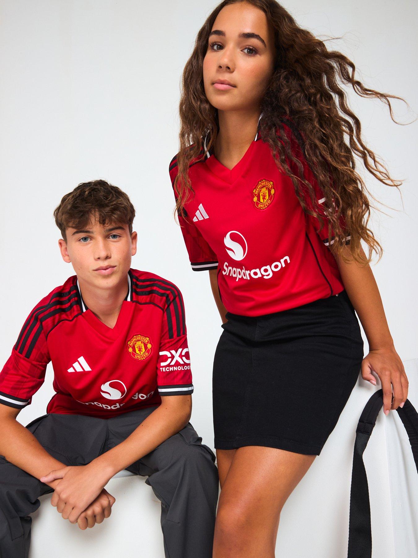  image of adidas-manchester-united-junior-2526-home-stadium-replica-shirt-red