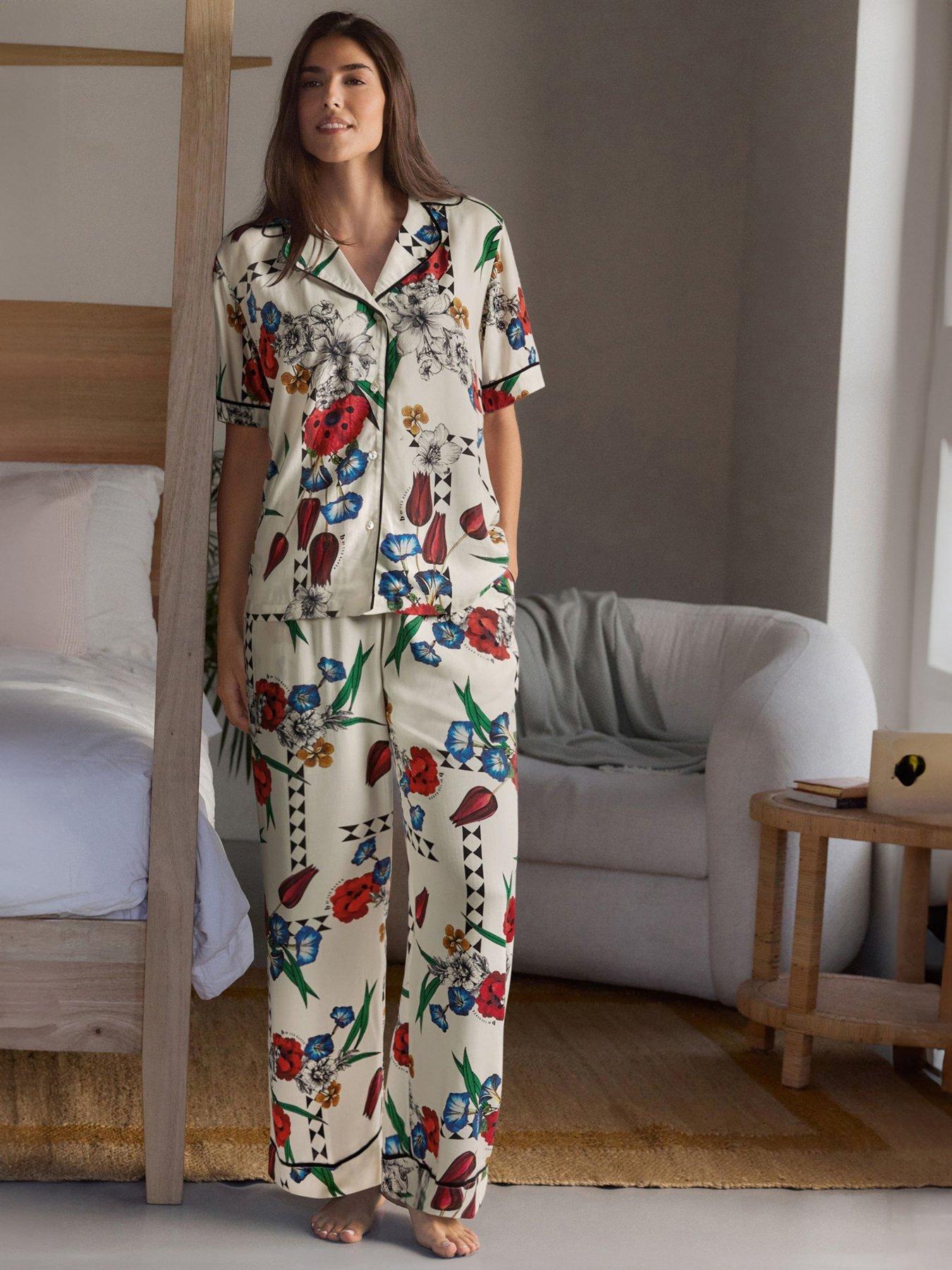 undefined Ted Baker May Snake Pyjama Set - Ecru