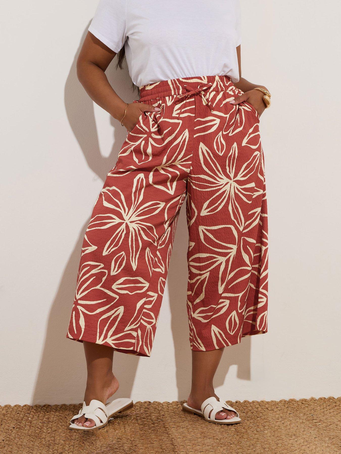undefined Curve Pull On Woven Crop Trouser - Red