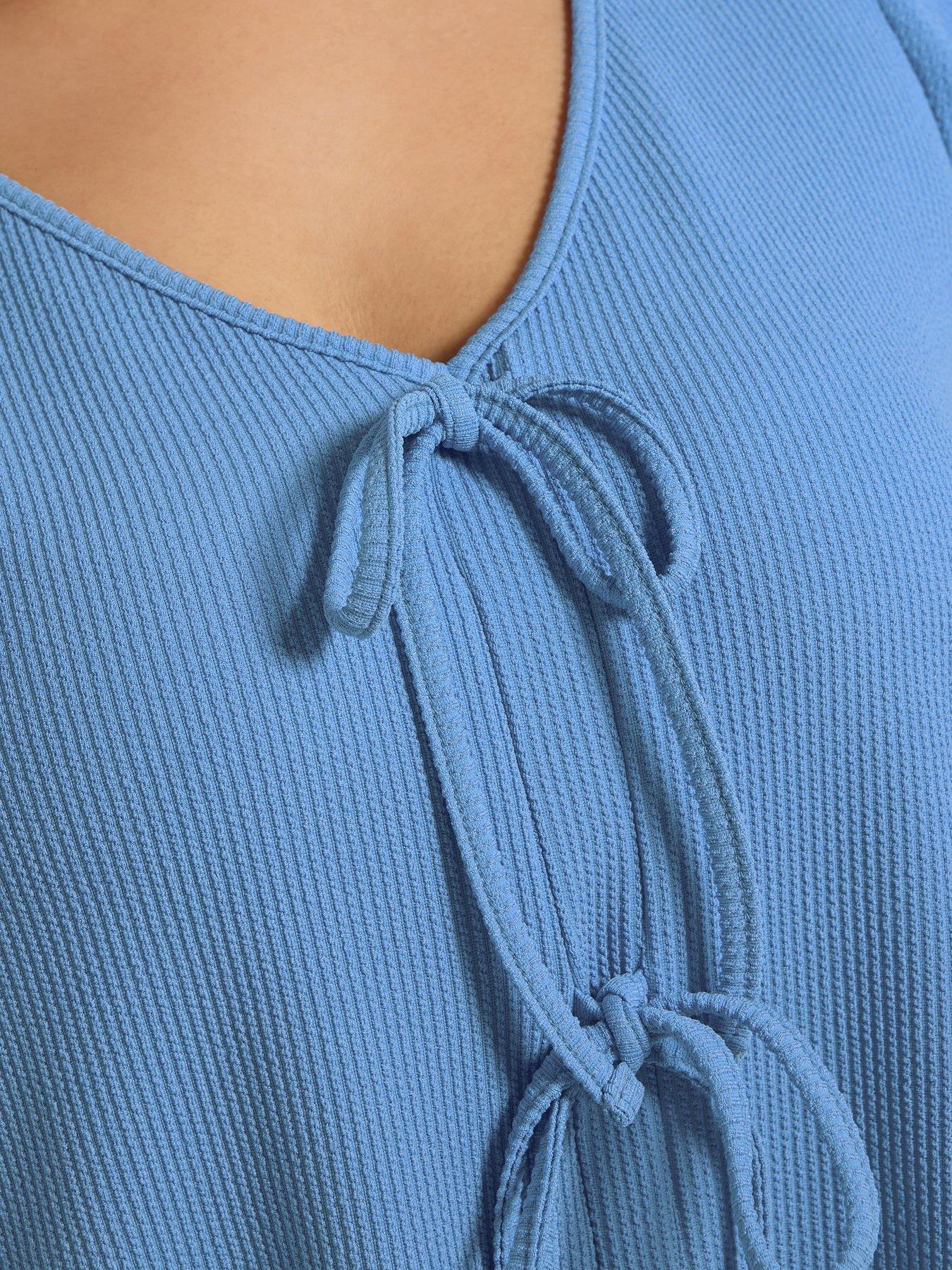  image of yours-curve-bow-front-angel-sleeve-top