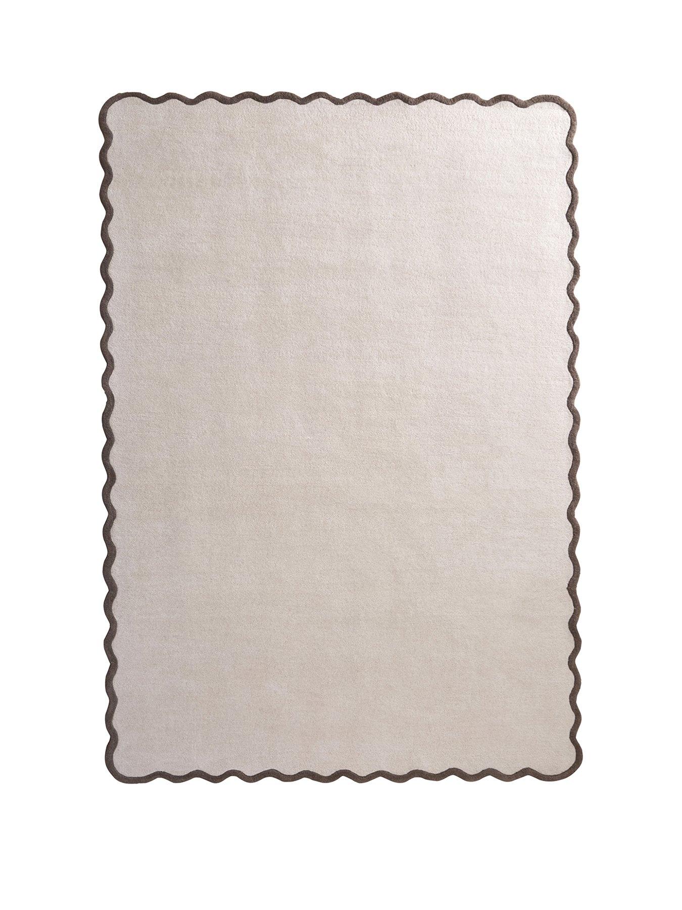 The Very Collection Scalloped Elsie Wool Rug – Natural and Brown ...