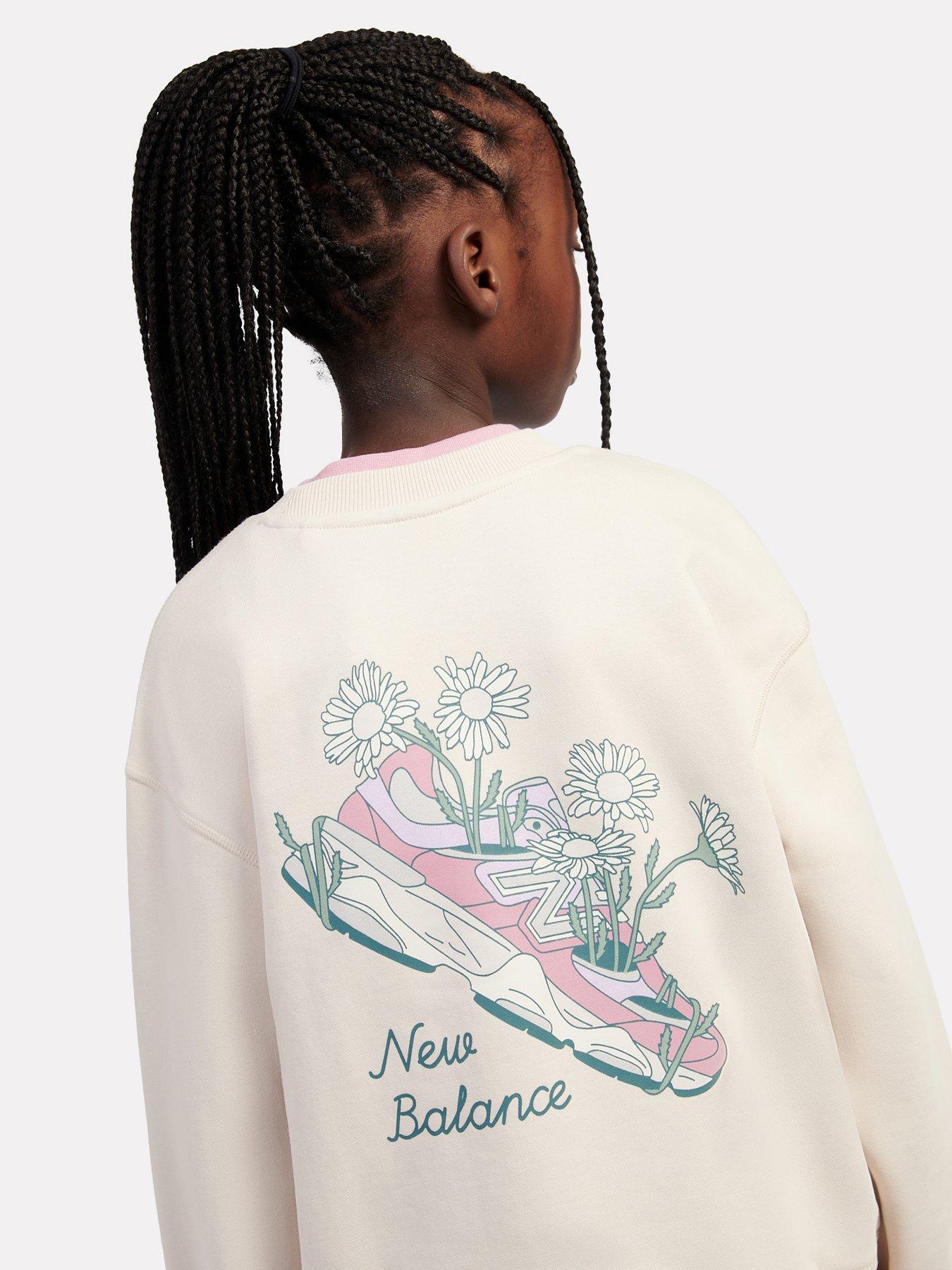  image of new-balance-junior-girls-flower-shoe-graphic-french-terry-crew-beige