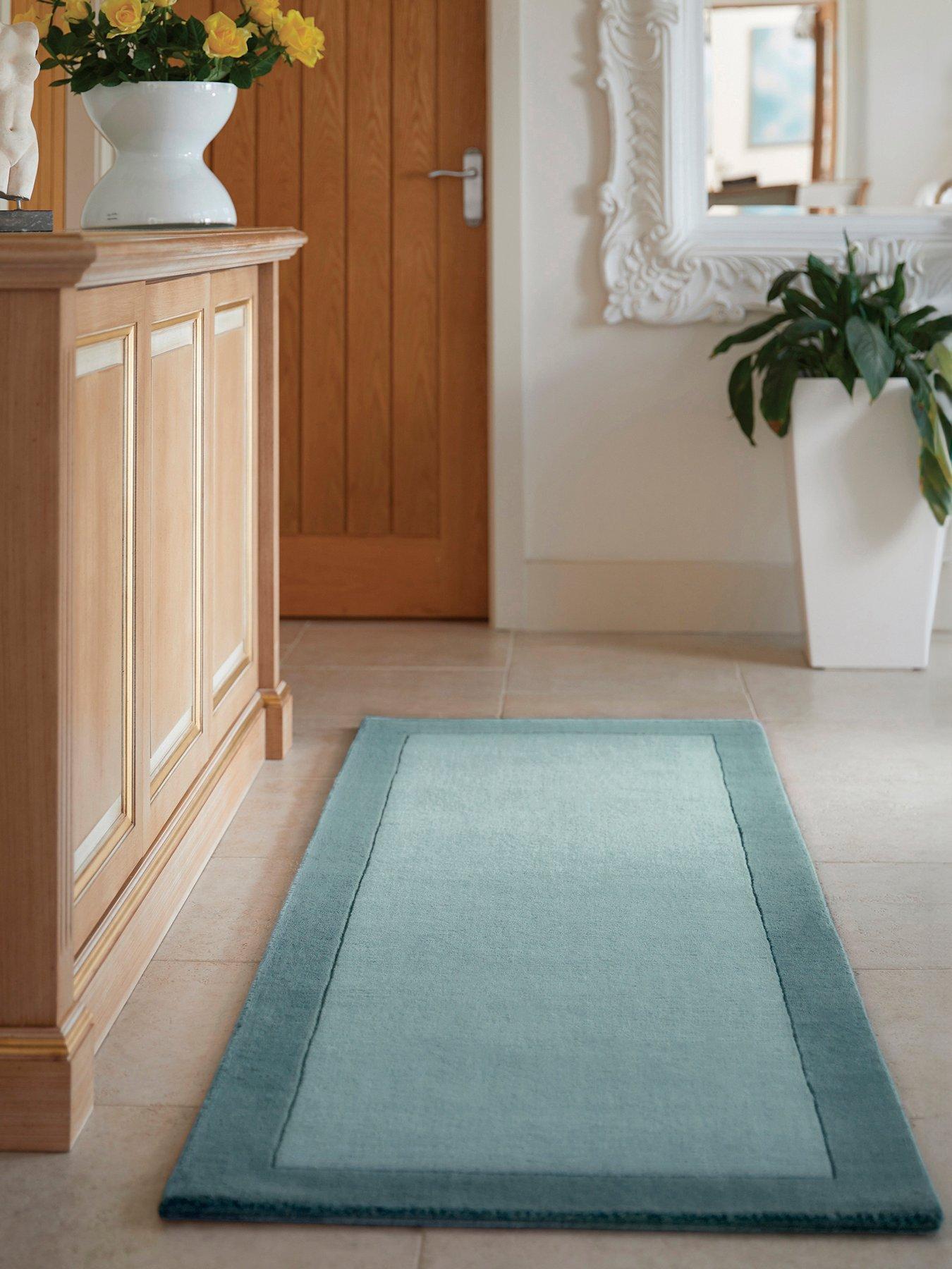 The Very Collection Borders Runner
