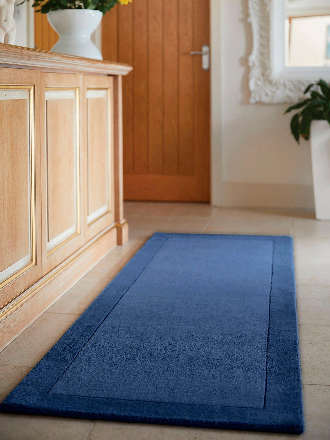 The Very Collection Borders Runner