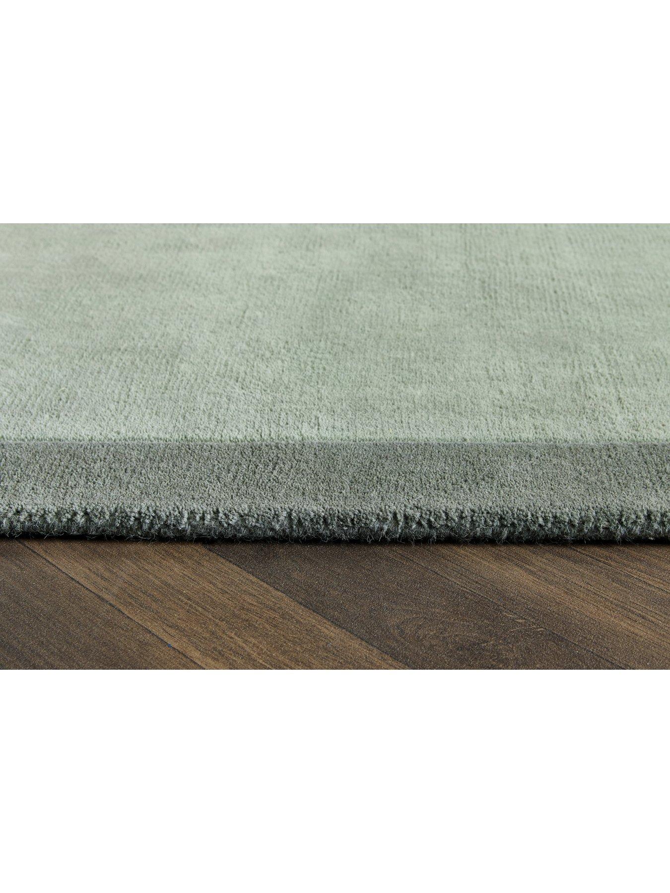  image of the-very-collection-borders-runner