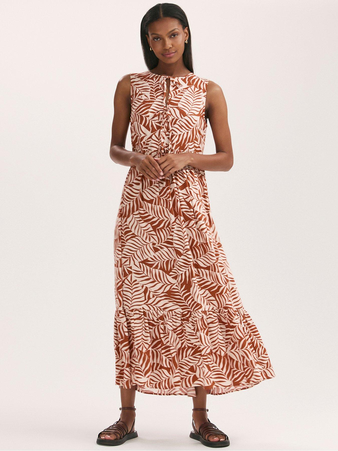 undefined Larissa Dress - Beige