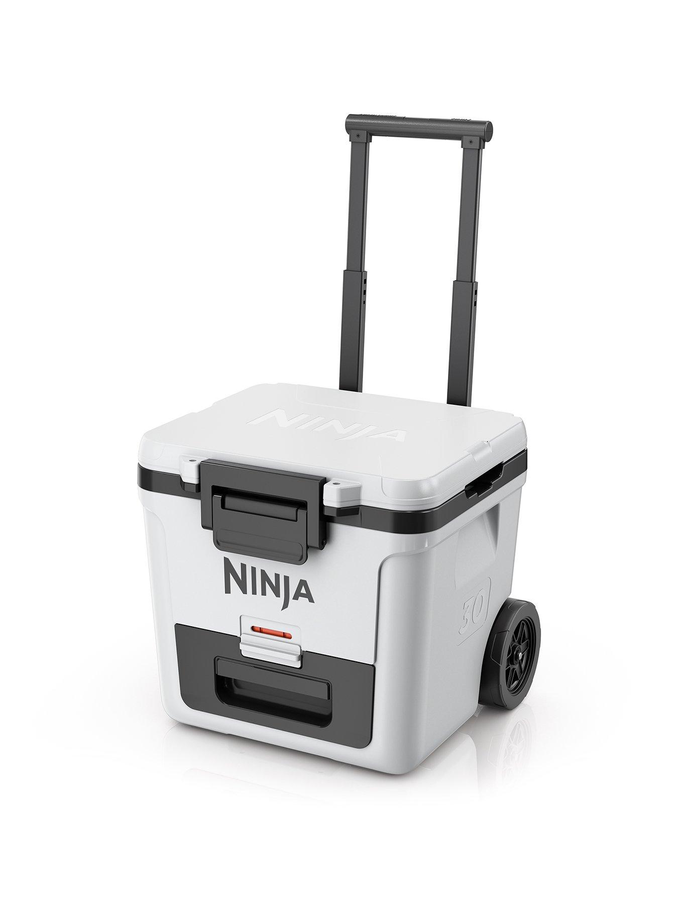 undefined FrostVault 30QT/28L Wheeled Cooler with Dry Zone, Cloud White FB230UKWH / FB230EUWH