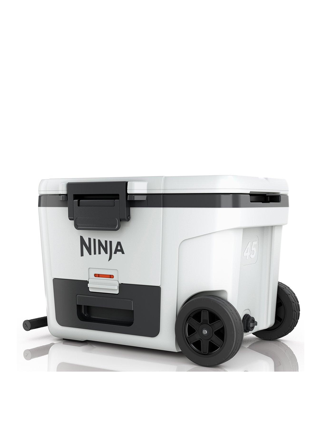 ninja-ninja-frostvault-45qt42l-wheeled-cooler-with-dry-zone-cloud-white-fb245ukwh-fb245euwh