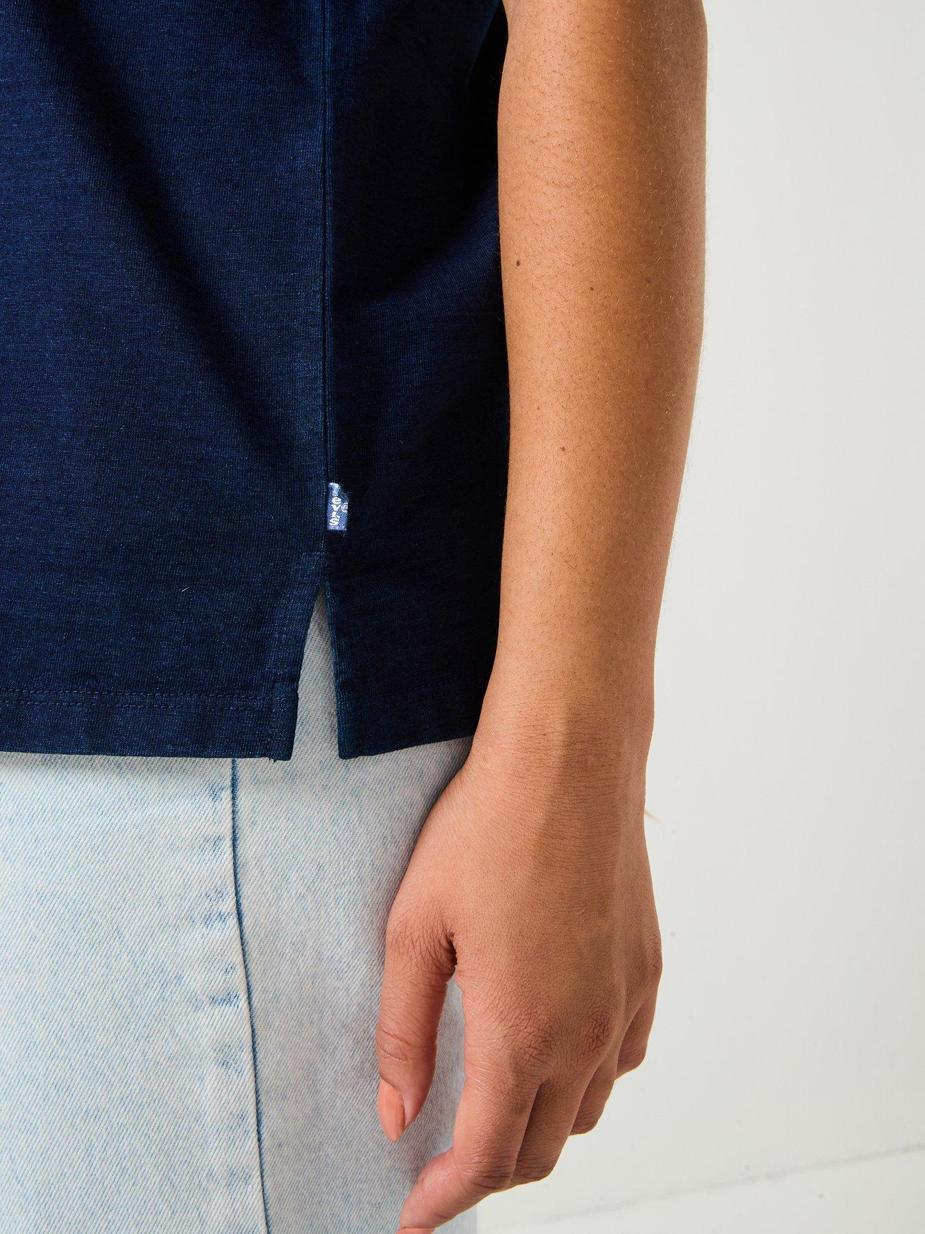 Image 5 of 6 of Levi's Graphic Tabor T-Shirt - 1873 Raw Edge Applique Indigo - Blue