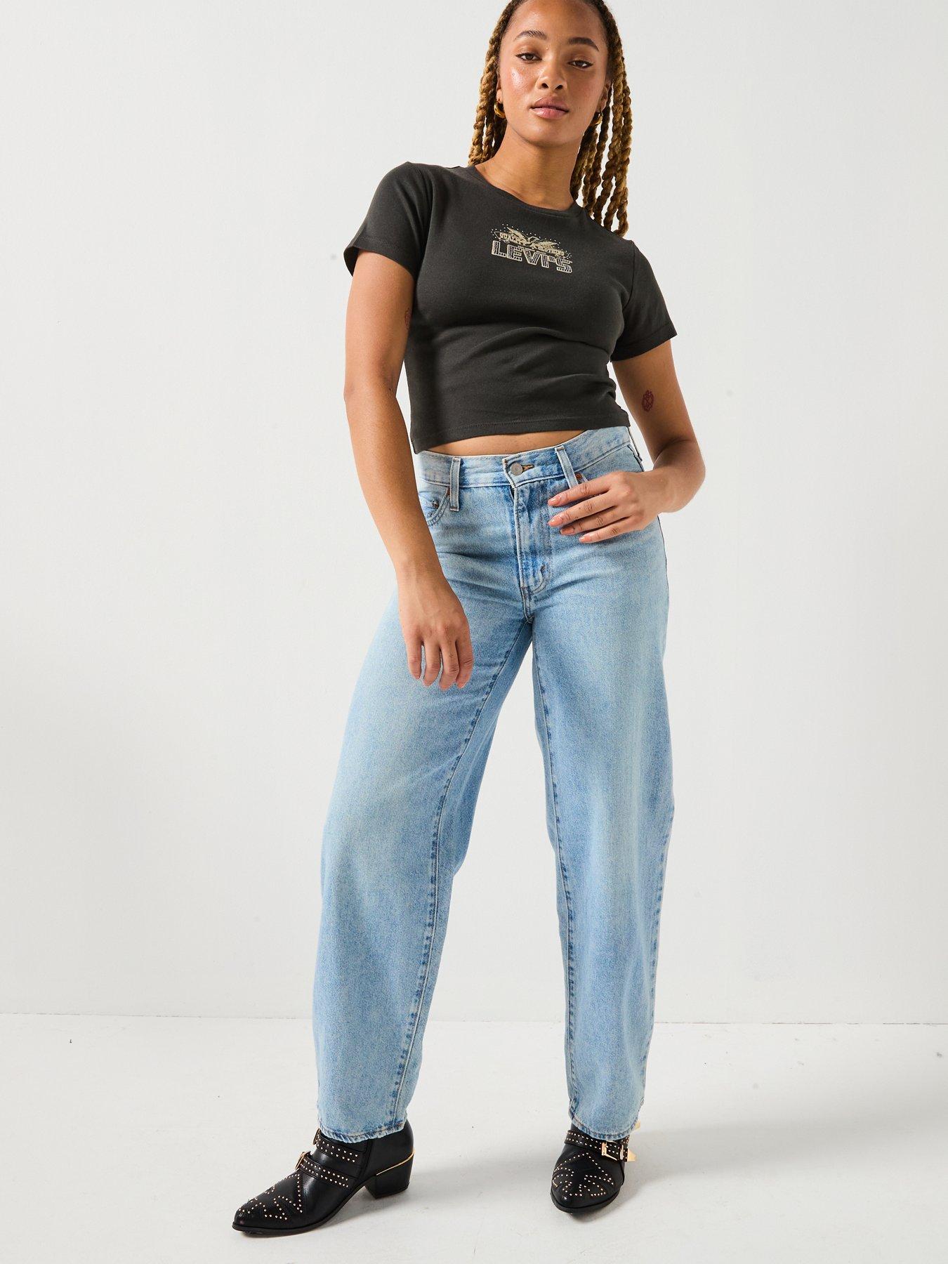  image of levis-graphic-essential-sporty-t-shirt-black