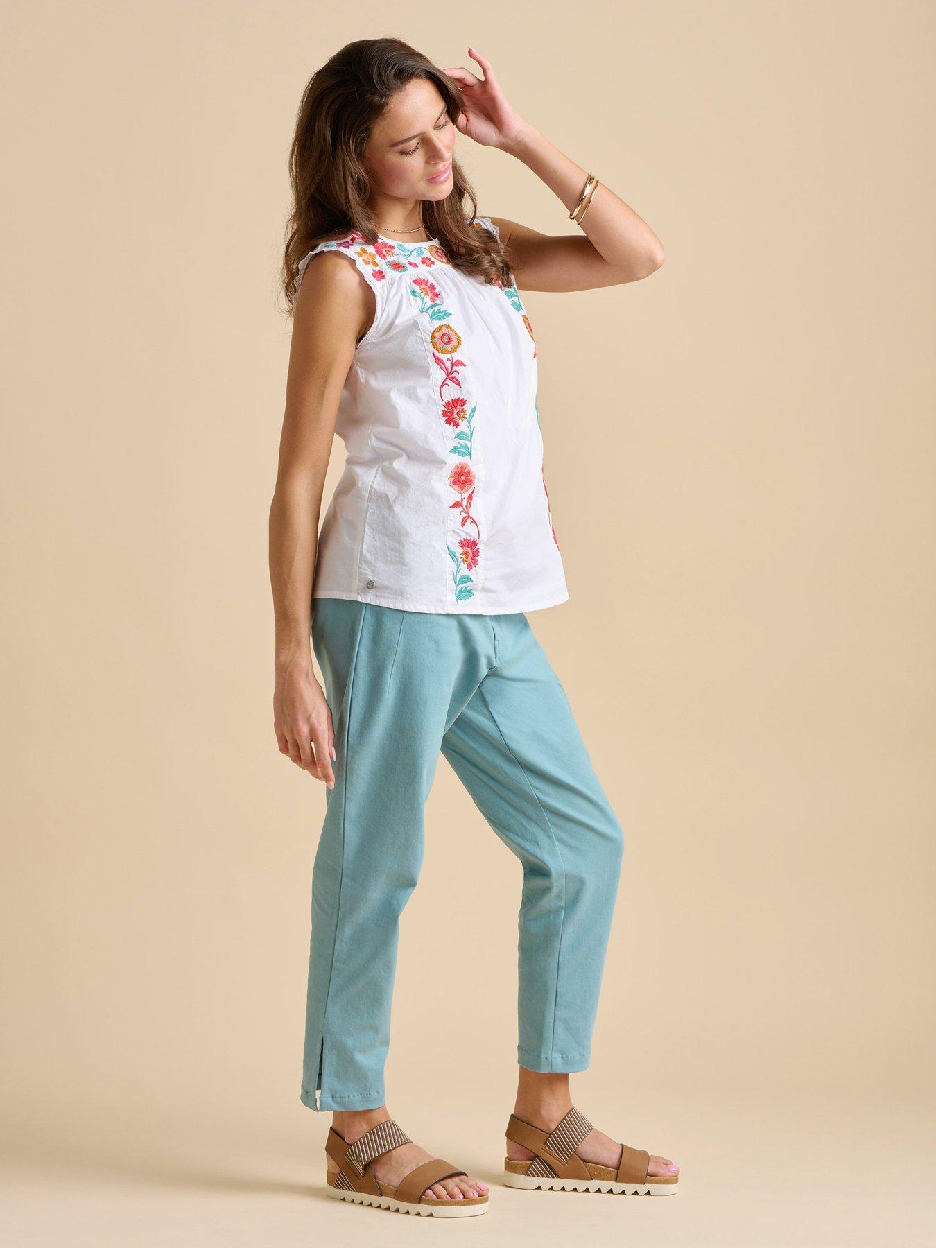  image of brakeburn-resort-sleeveless-blouse