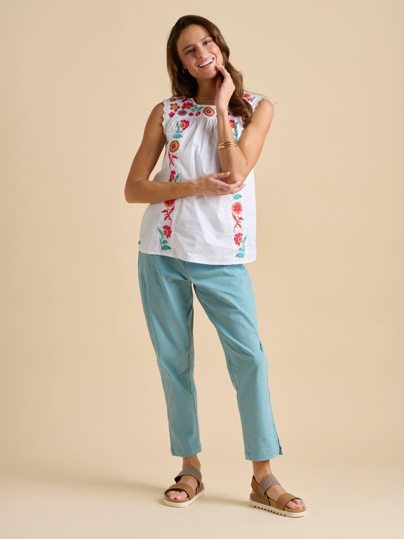  image of brakeburn-resort-sleeveless-blouse