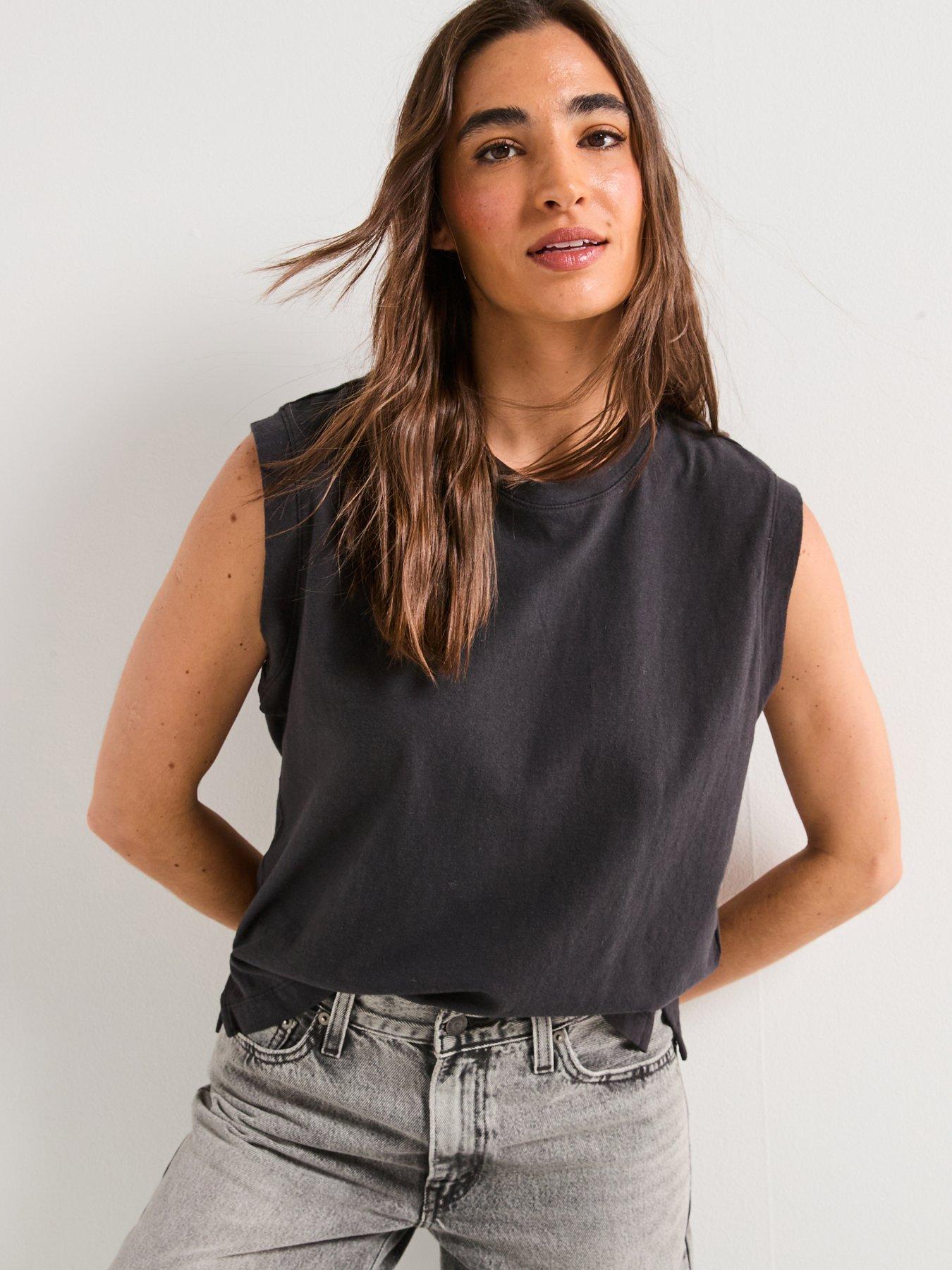 undefined Boxy Tank - Black