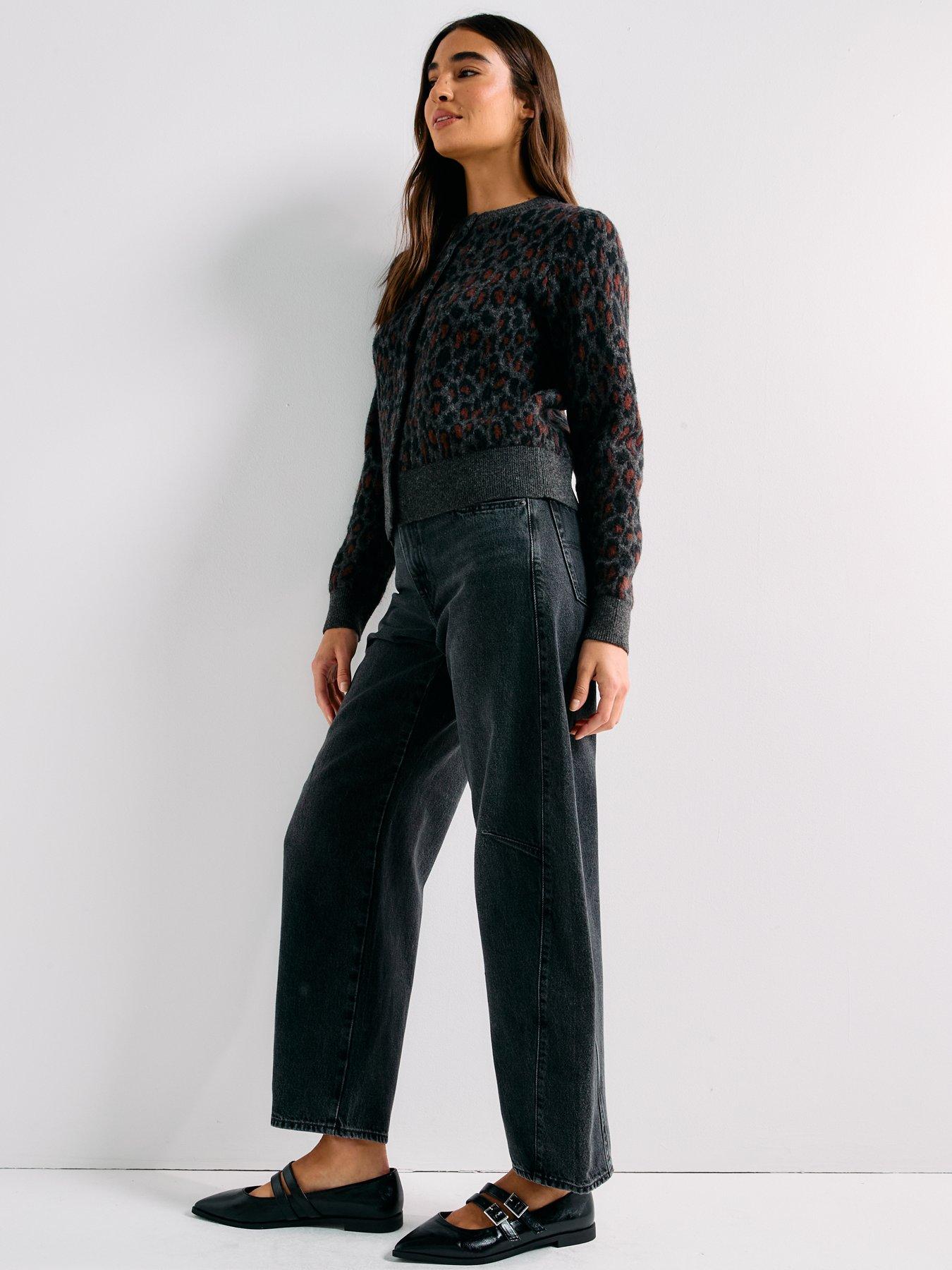 Image 5 of 6 of Levi's Baggy Dad Barrel Jeans - Rebel Edge Black