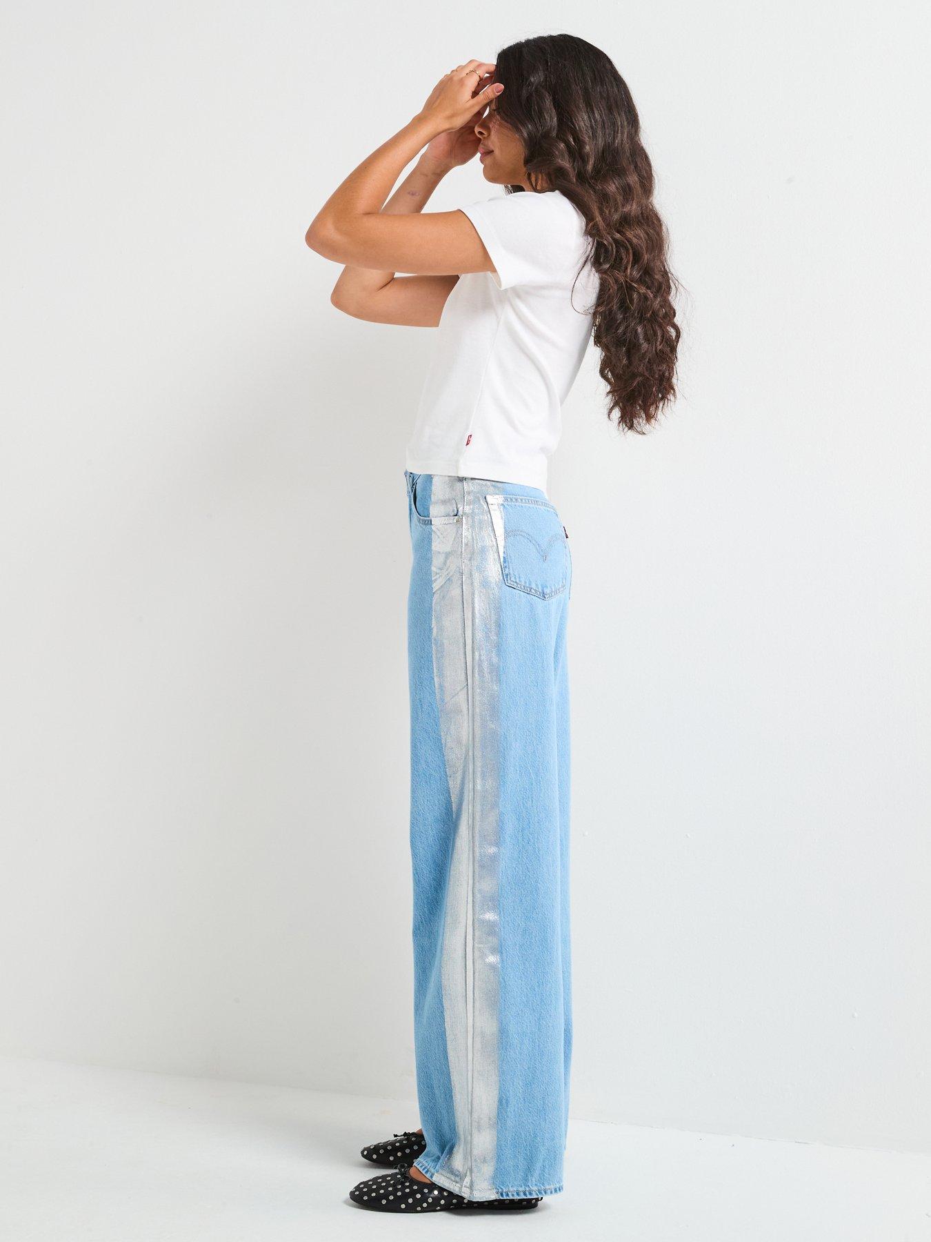 Image 6 of 6 of Levi's Cinch Baggy Jeans - Rain Or Shine&nbsp;- Blue