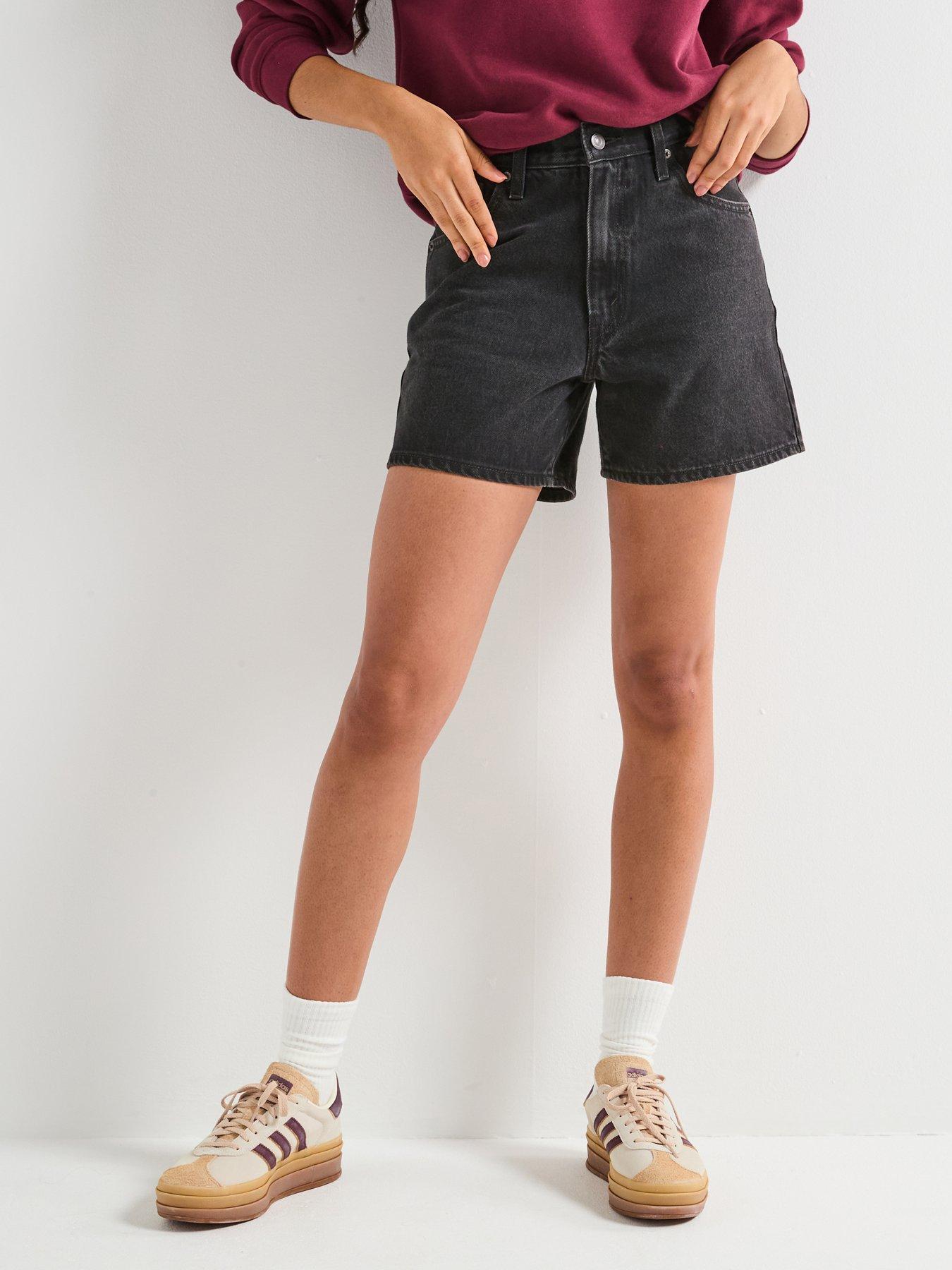 Image 1 of 6 of Levi's Cinch Mid-Thigh Short - Black