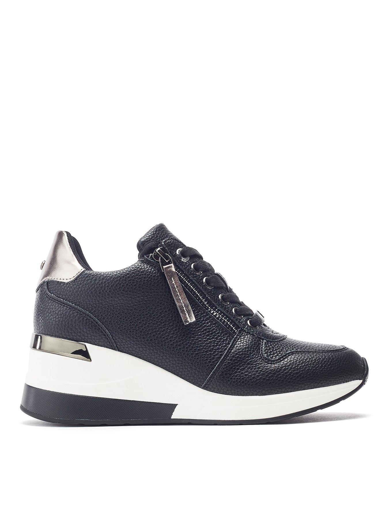 moda-in-pelle-caspia-wedge-trainer-black