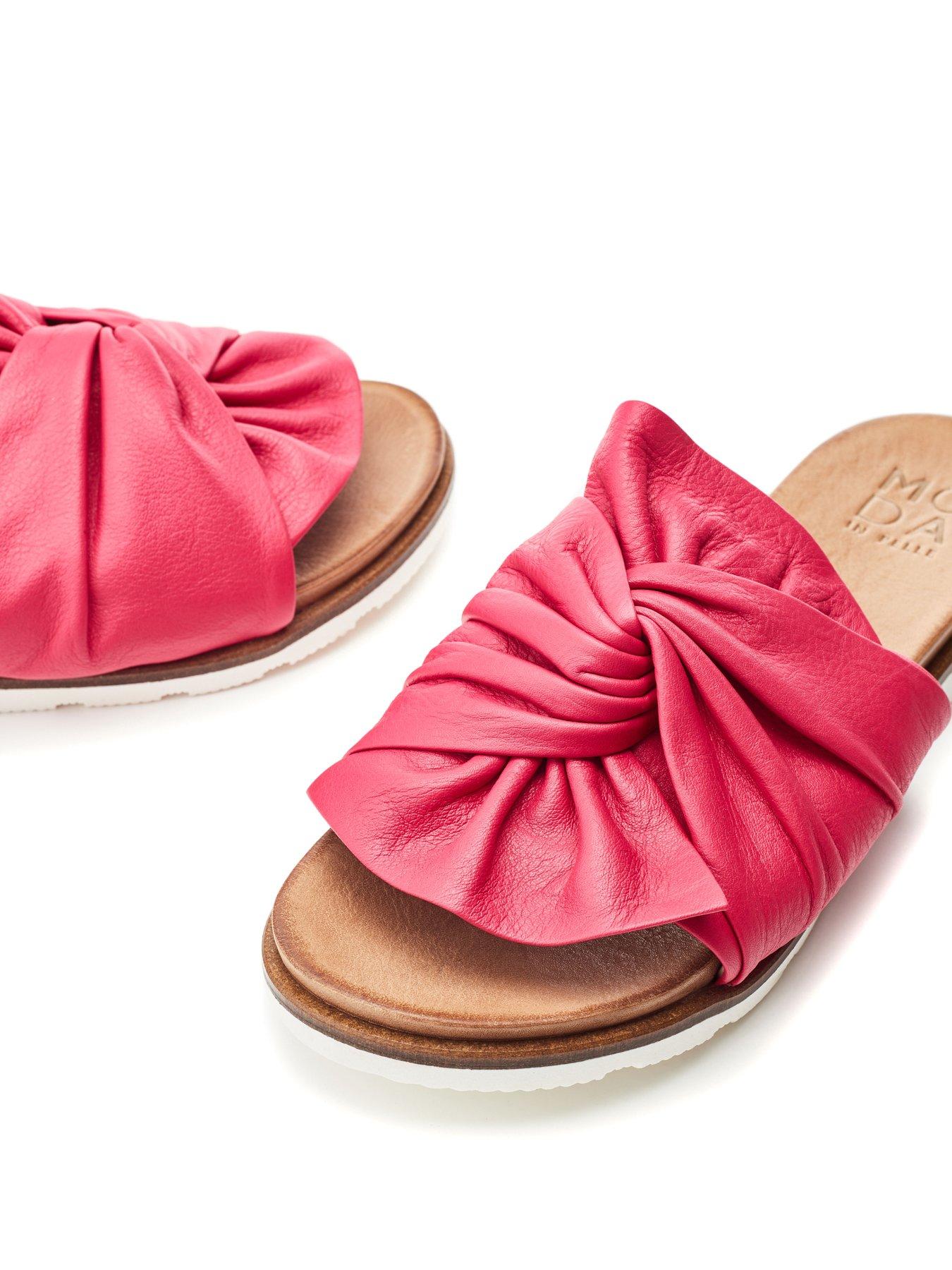  image of moda-in-pelle-jemini-twist-leather-sandal-raspberry