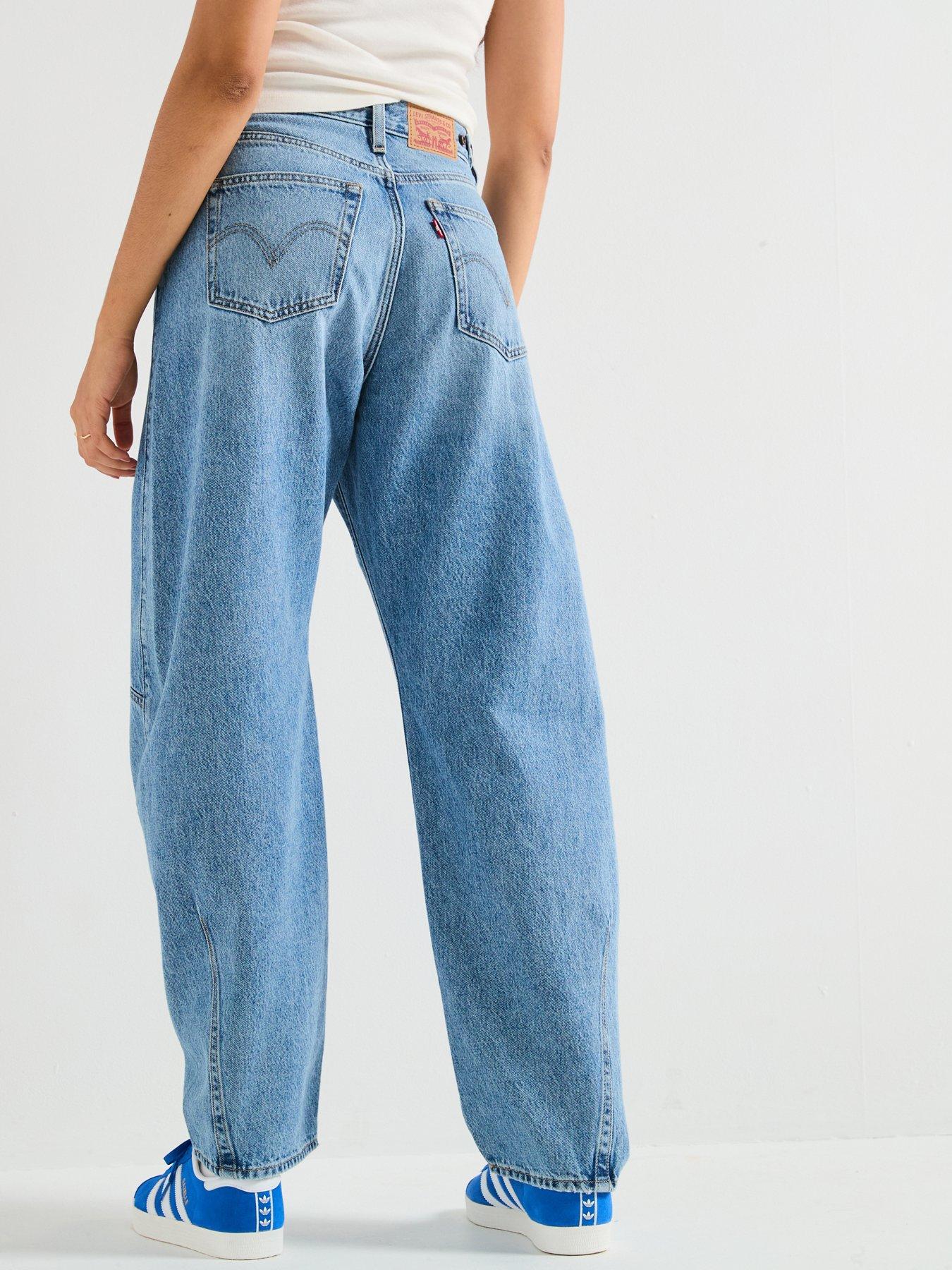 Image 2 of 6 of Levi's Cinch Barrel Jeans - Let Love In - Blue