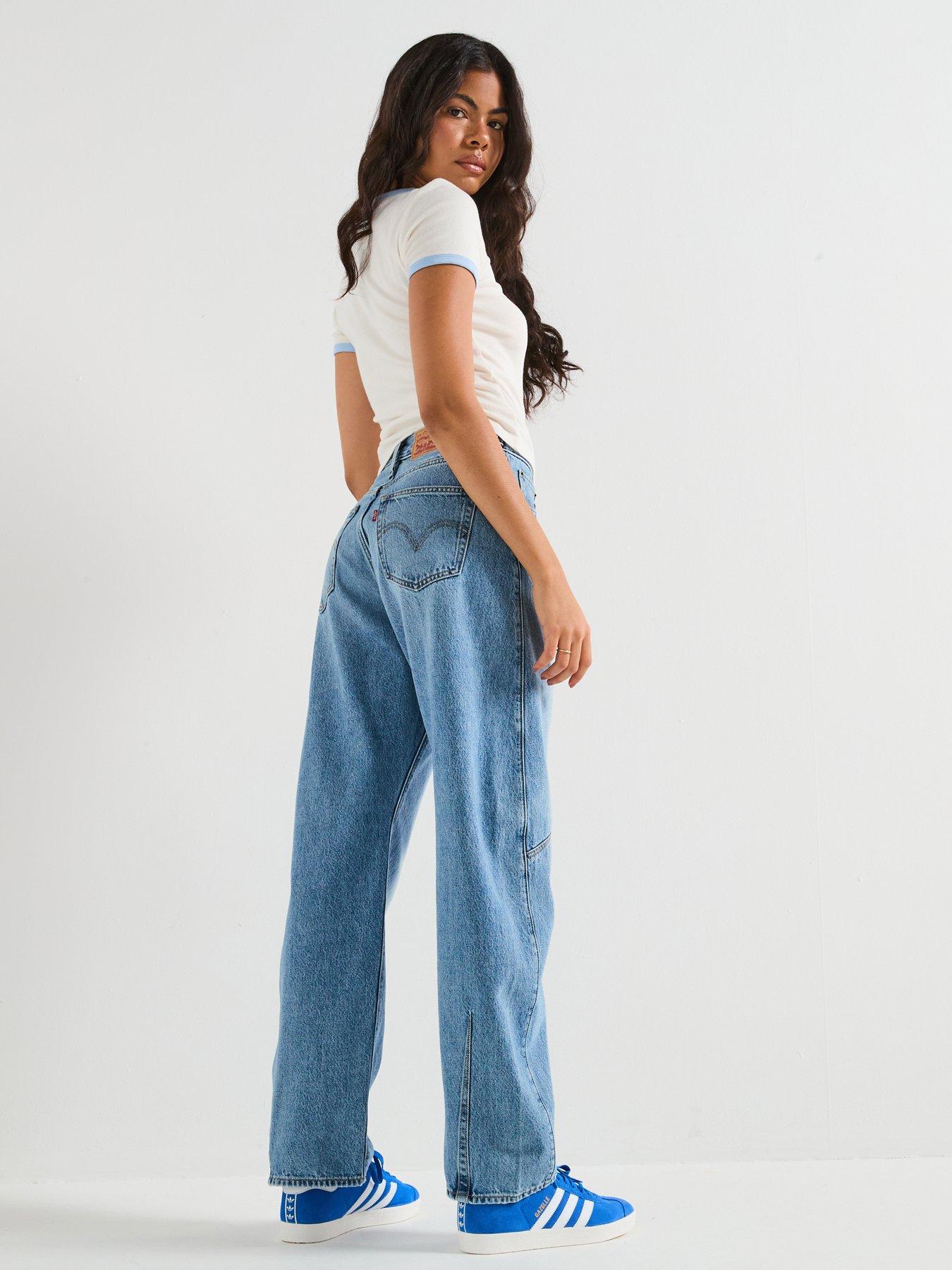 Image 4 of 6 of Levi's Cinch Barrel Jeans - Let Love In - Blue