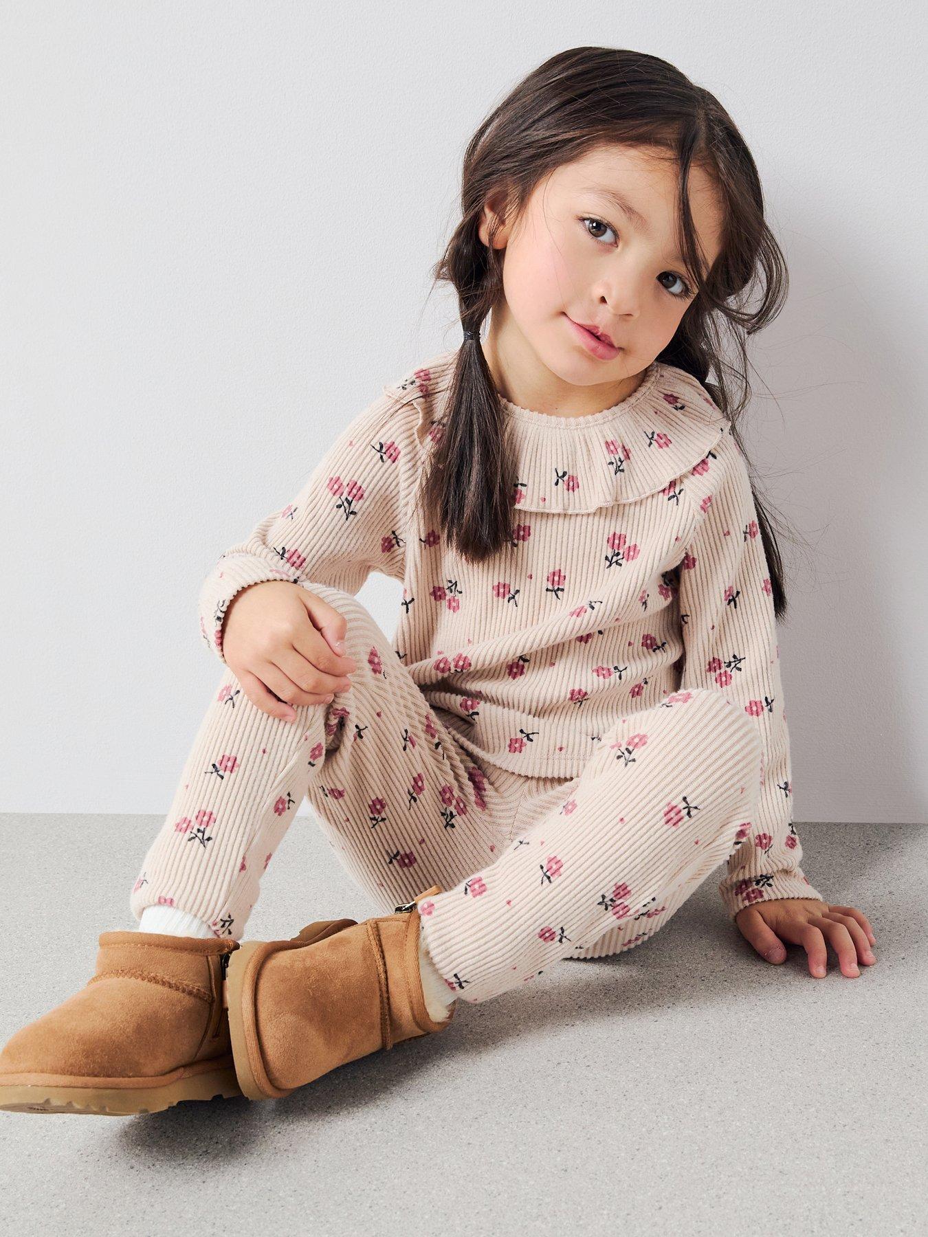 Image 3 of 6 of The Very Collection Girls Soft Touch Printed Top And Legging Set - Flower Print