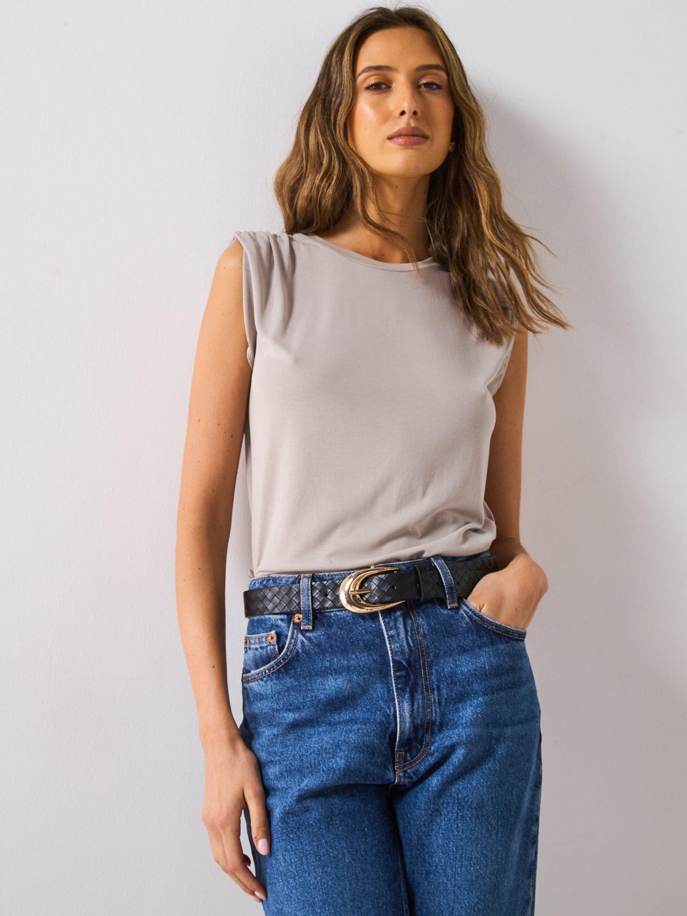 mango-flowy-t-shirt-with-gathered-shoulders