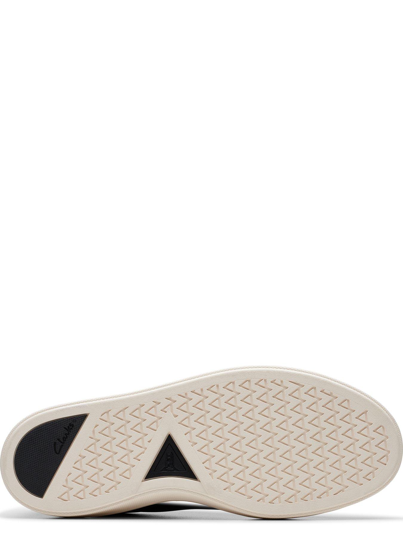 Image 5 of 7 of Clarks Craft Swift Casual Lace Up Shoes - Black