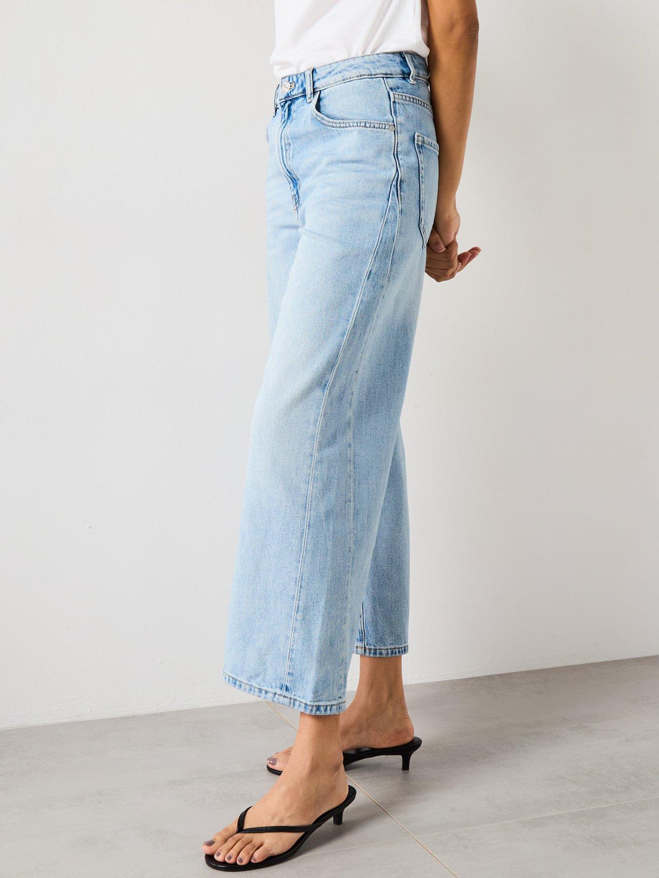 Image 6 of 6 of Mango Tapered Jeans - Blue