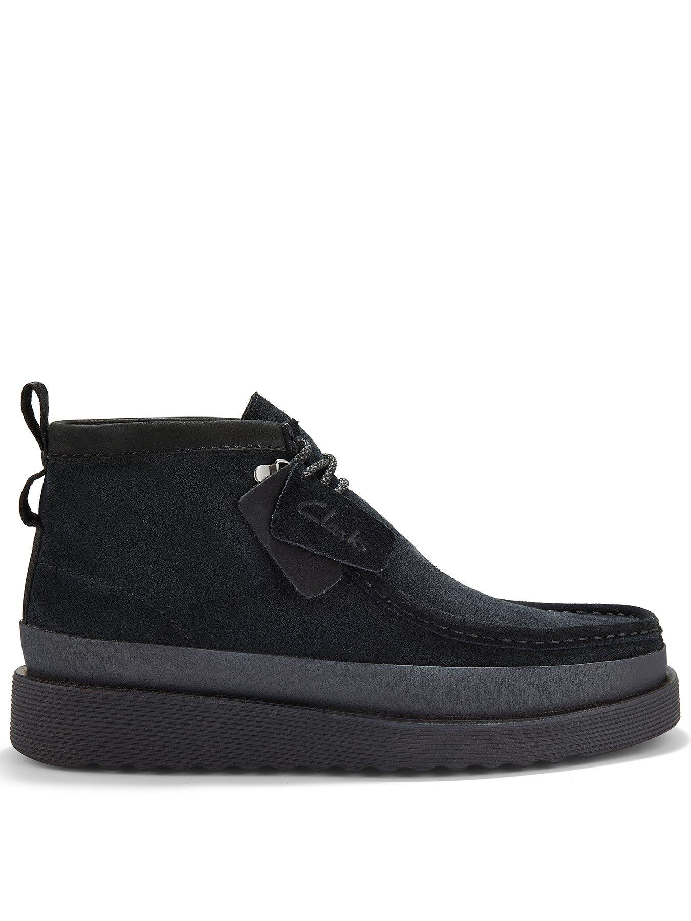 Clarks Wallabee Ftr 2hi Hiker Boots-black