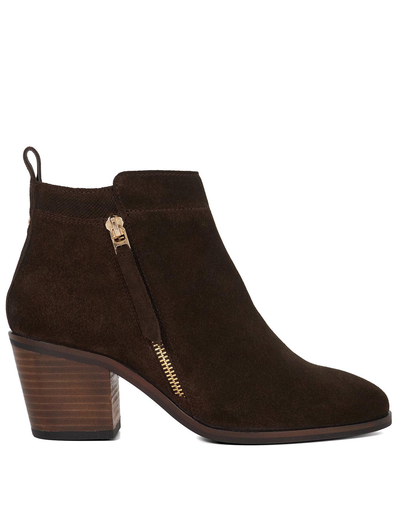 undefined Paicing Block Heel Side Zip Leather Boots - Brown