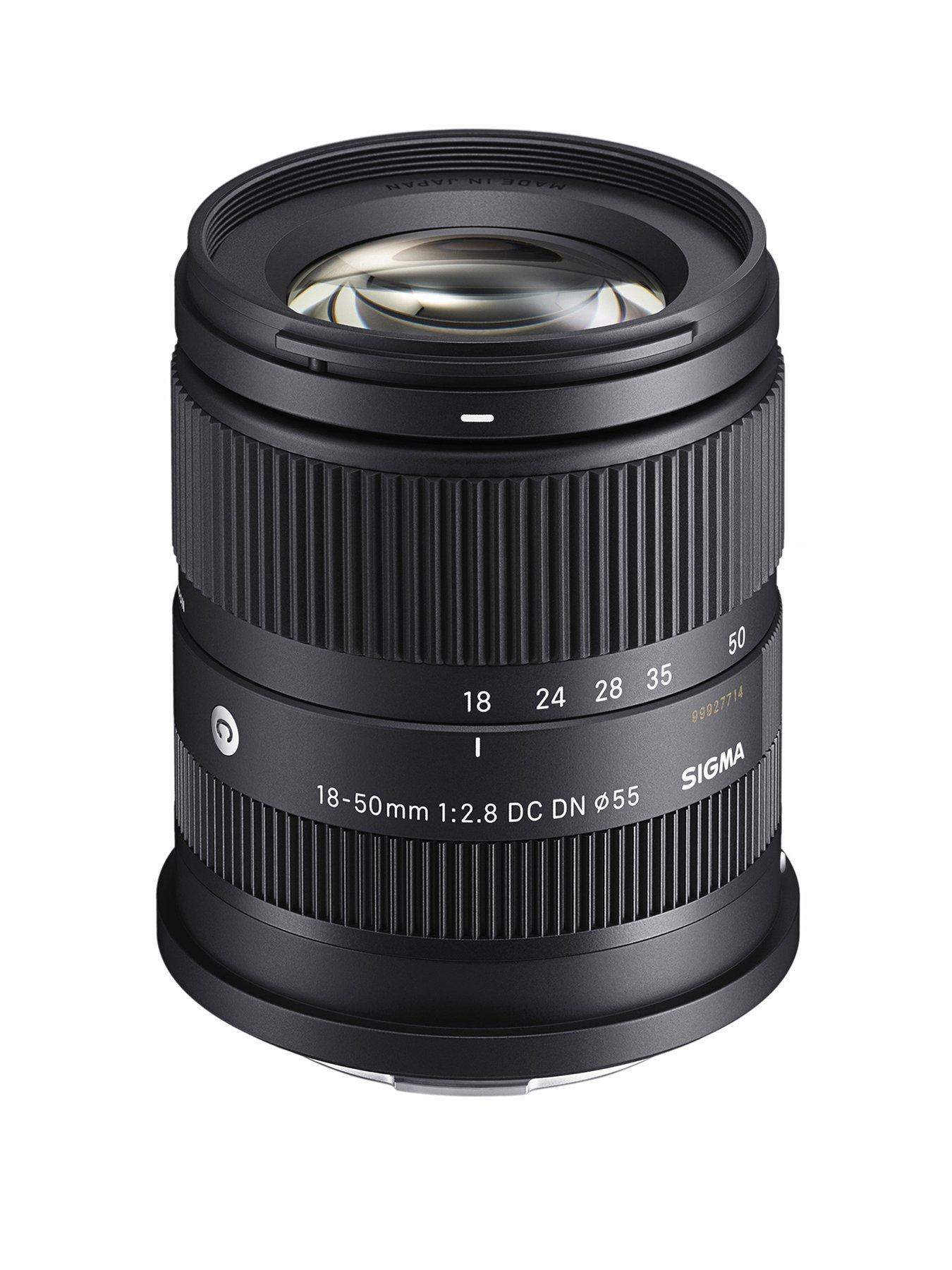 undefined 18-50mm f/2.8 DC DN C Lens - Fujifilm X Mount