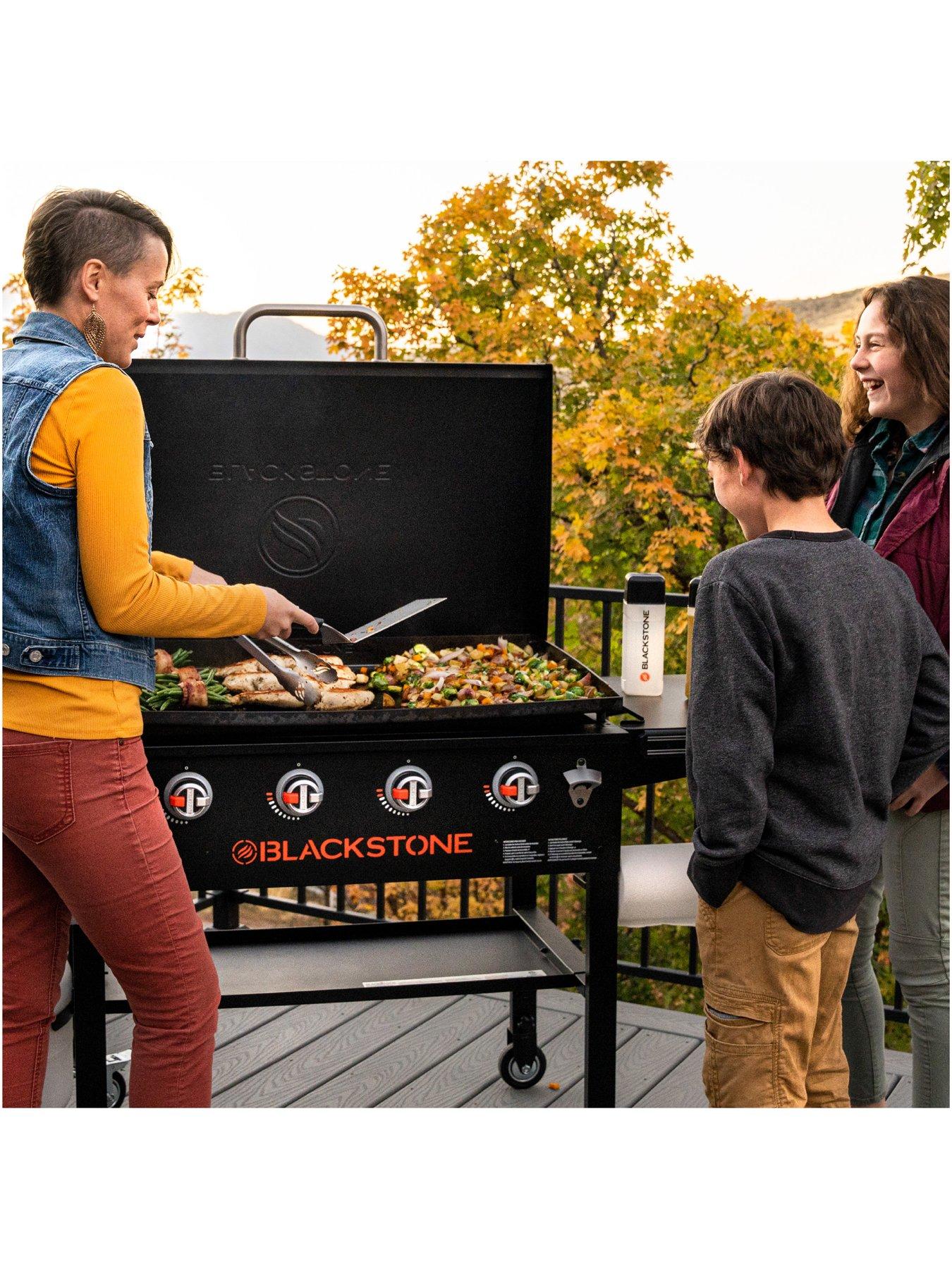 blackstone-36in-griddle-bbq-with-hood