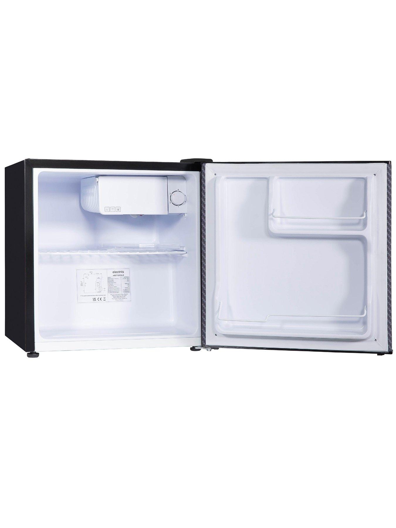stillFront image of kuhla-kttf0e6b-1004-amp-design-45l-table-top-fridge