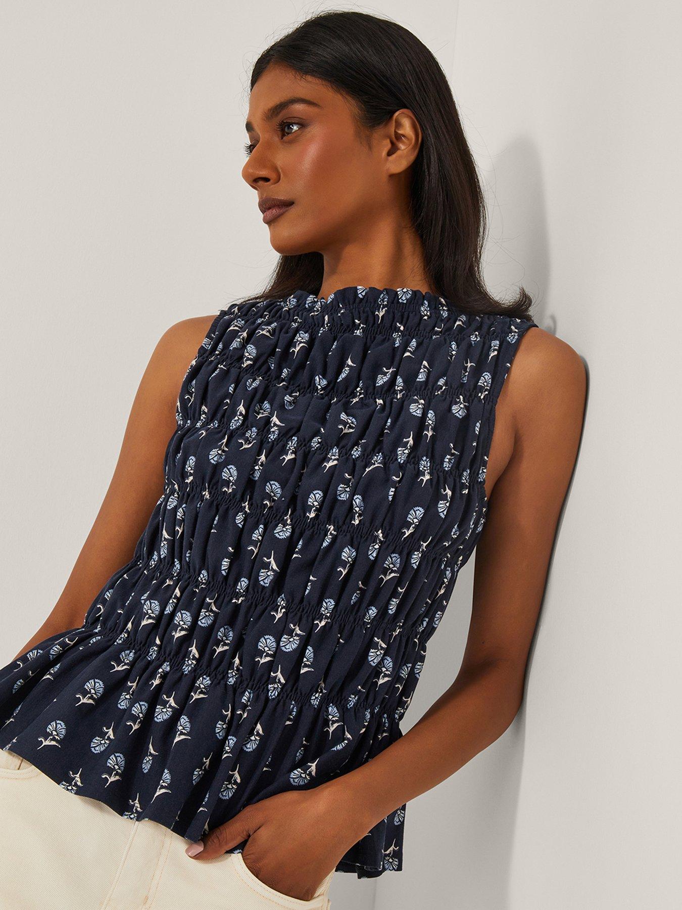 undefined Deniz Geo Shirred Top - Navy