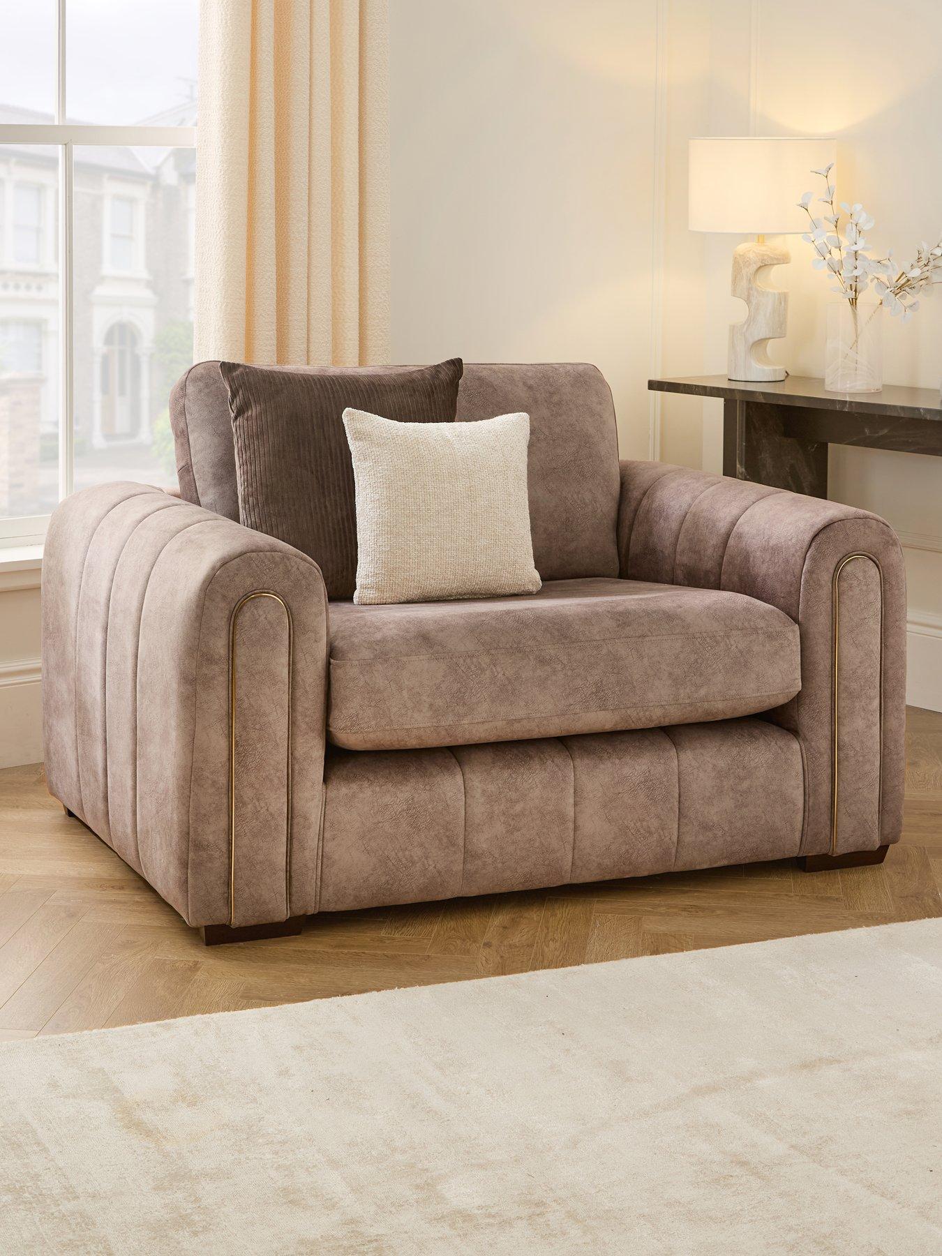 undefined Amara Snuggle Chair